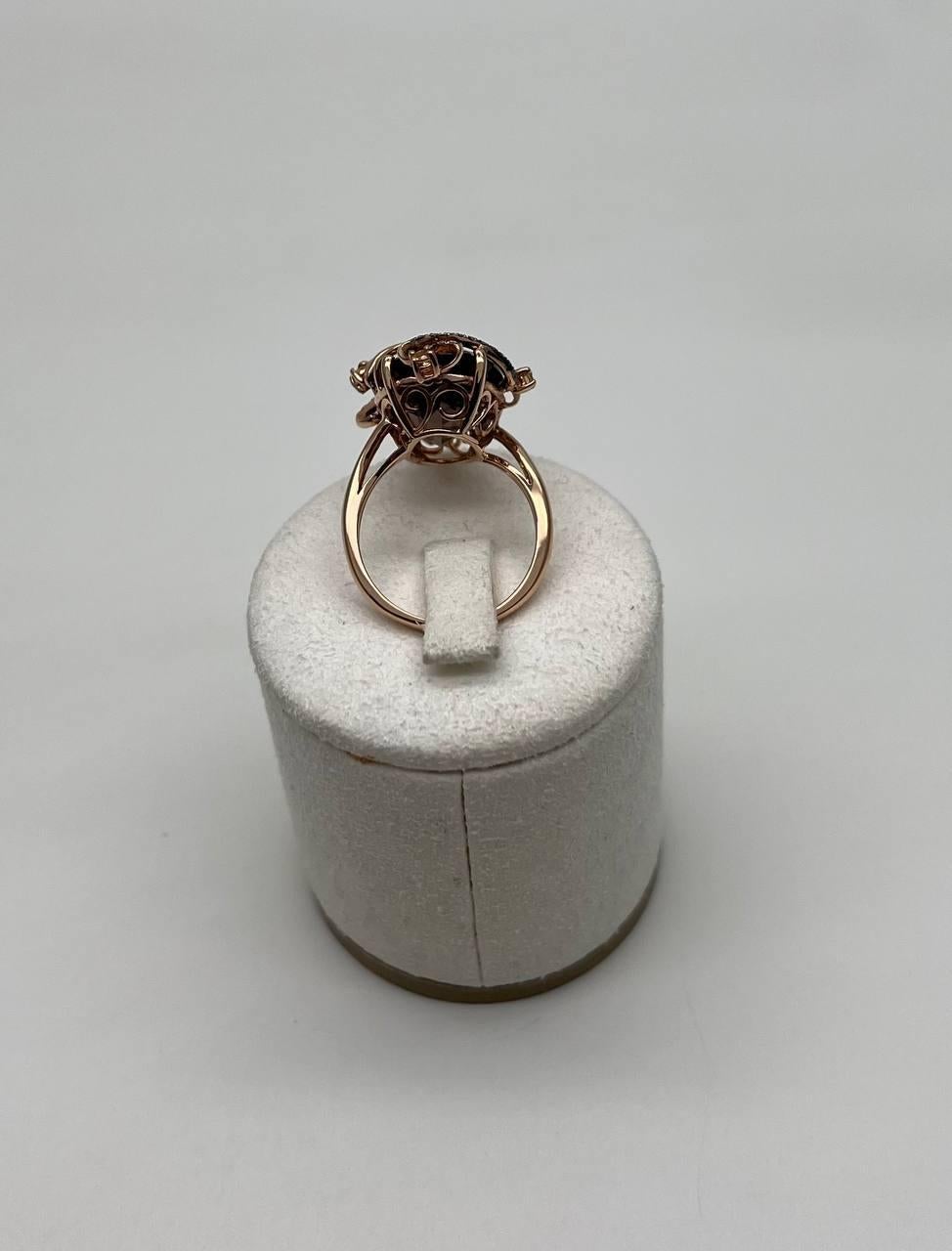 Bague ovale en or jaune 14 carats Brown Smoky Quartz Diamonds Halo Scroll Motifs Neuf - En vente à Oakton, VA