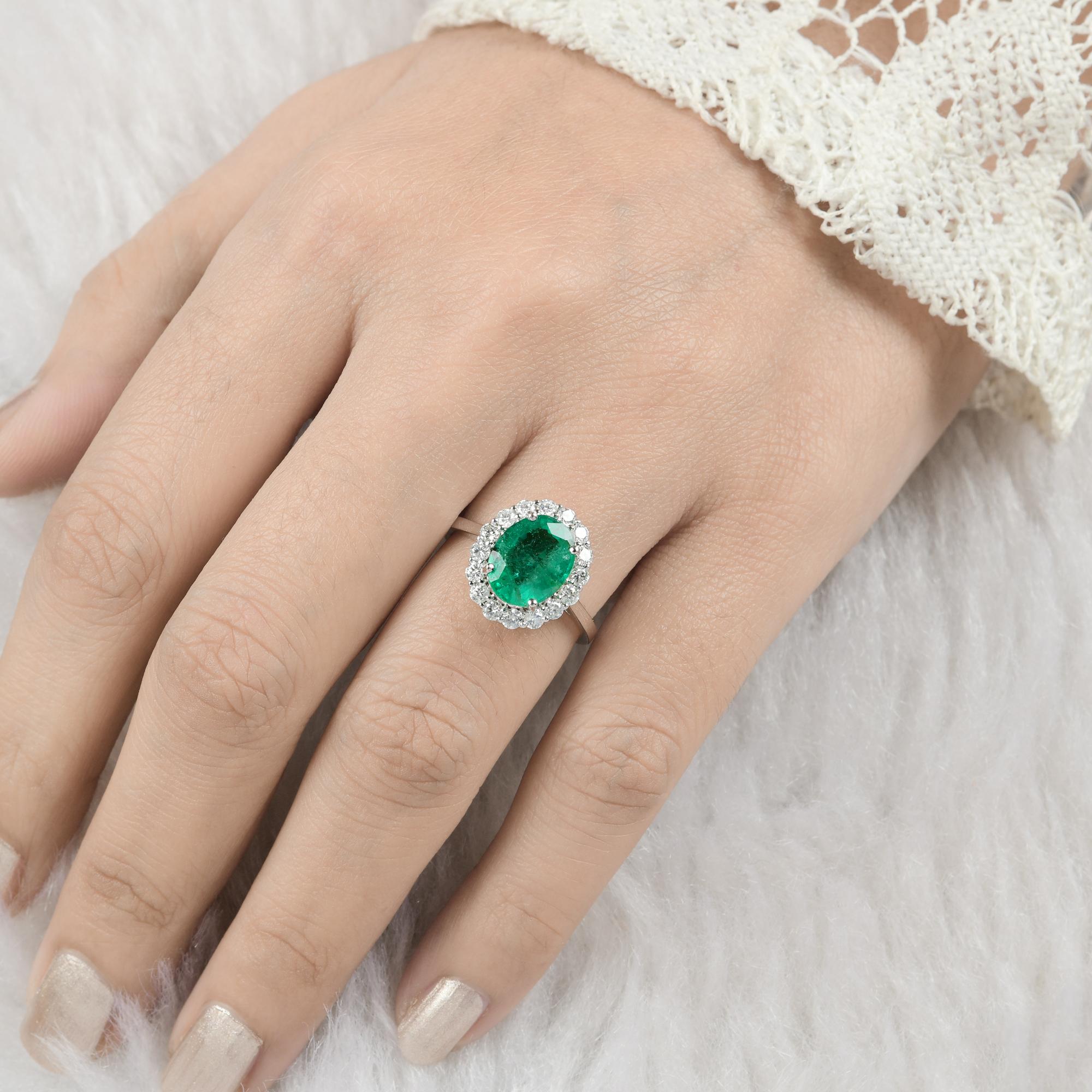 Oval Cut Oval Shape Emerald Gemstone Ring Diamond 18 Karat White Gold Handmade Jewelry For Sale
