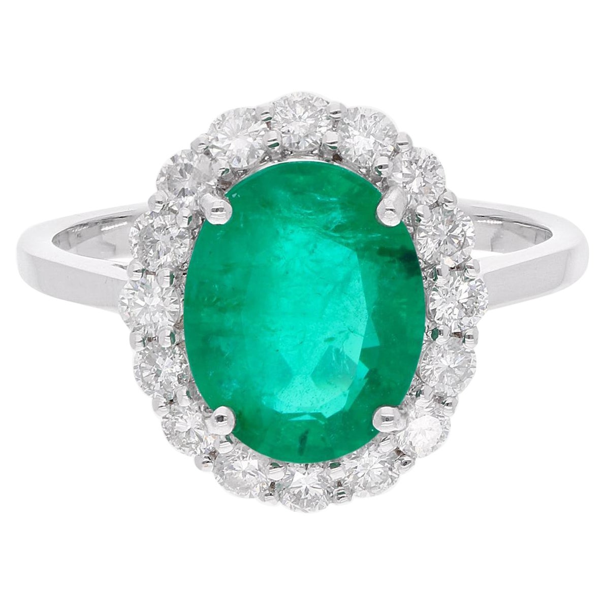 Bague en or blanc 18 carats avec diamants et émeraude de forme ovale, faite à la main
