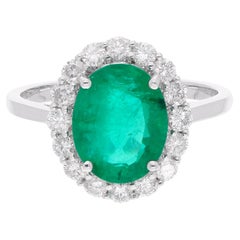 Oval Shape Emerald Gemstone Ring Diamond 18 Karat White Gold Handmade Jewelry