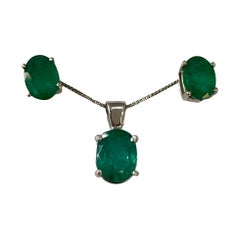 White Gold Pendant Necklaces
