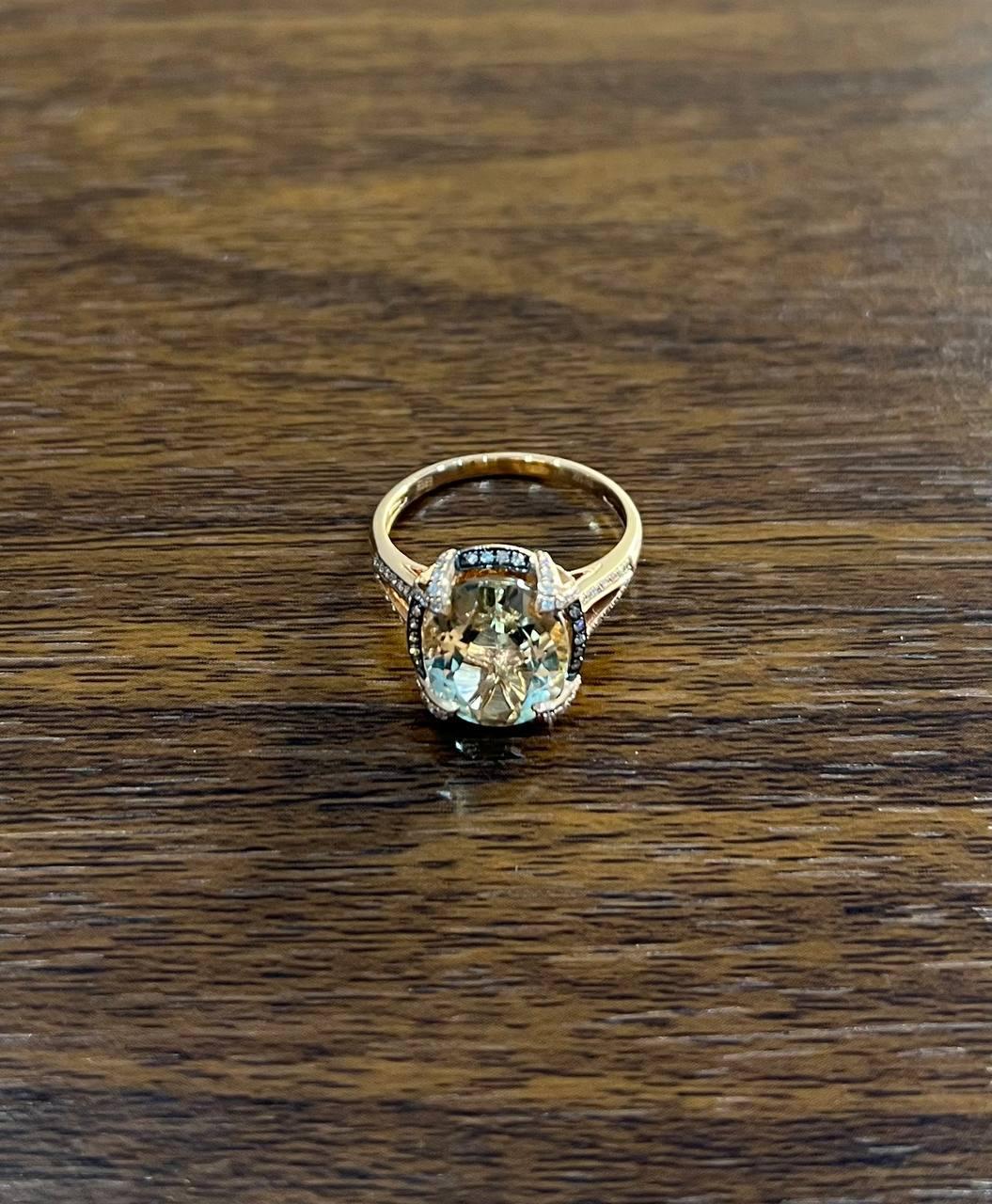 Donna Anello con dichiarazione di forma ovale in oro rosa 14K con ametista verde e prasiolite e diamanti a raggiera in vendita