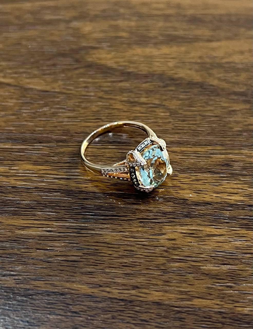 Anello con dichiarazione di forma ovale in oro rosa 14K con ametista verde e prasiolite e diamanti a raggiera in vendita 2
