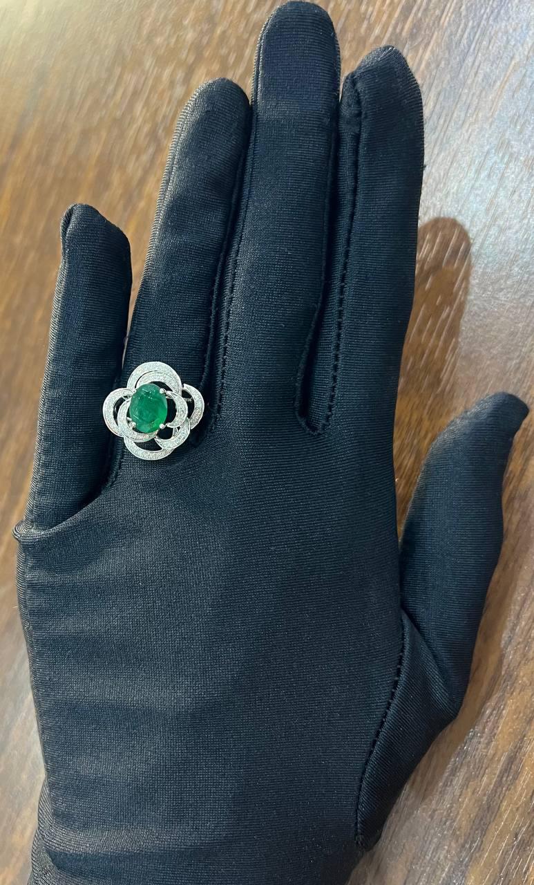 Oval Shape Green Emerald 14K White Gold Diamond Halo Floral Flower Spirals Ring For Sale 5
