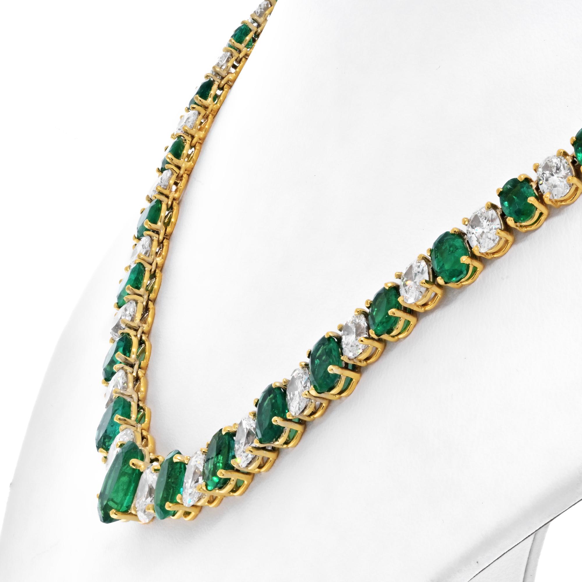 Oval geformt grüner Smaragd und Diamant abwechselnd Halskette 46 Karat 3