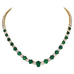 Oval Shape Green Emerald and Diamond Alternating Necklace 46 Carat