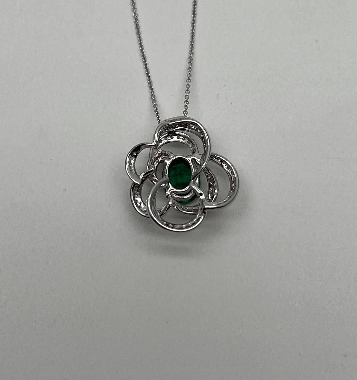 Mixed Cut Oval Shape Green Emerald White Diamond Halo 14K White Gold Pendant Necklace For Sale