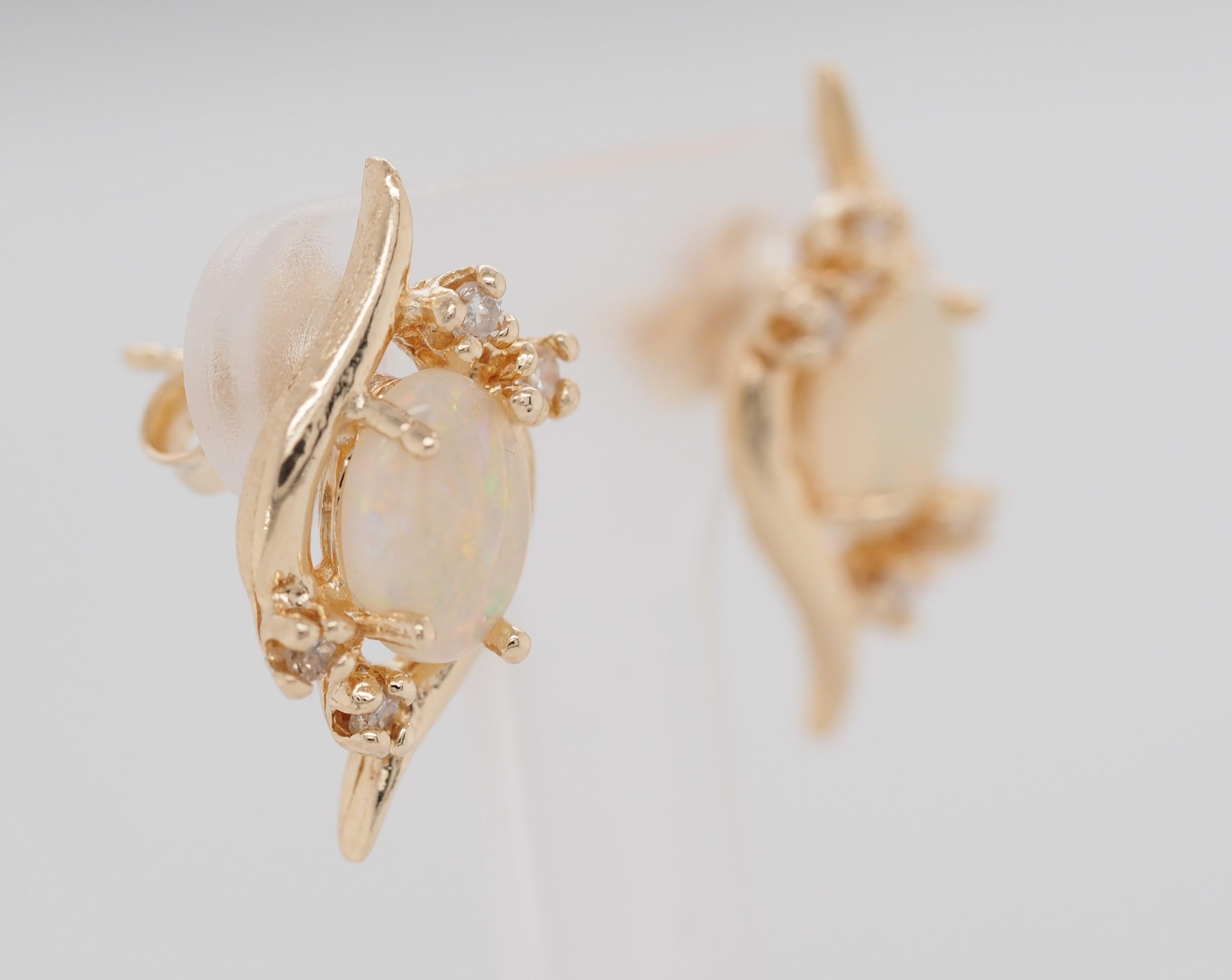 Art Deco Oval Shape Opal and Diamond Stud Earrings of 14 Karat Yellow Gold