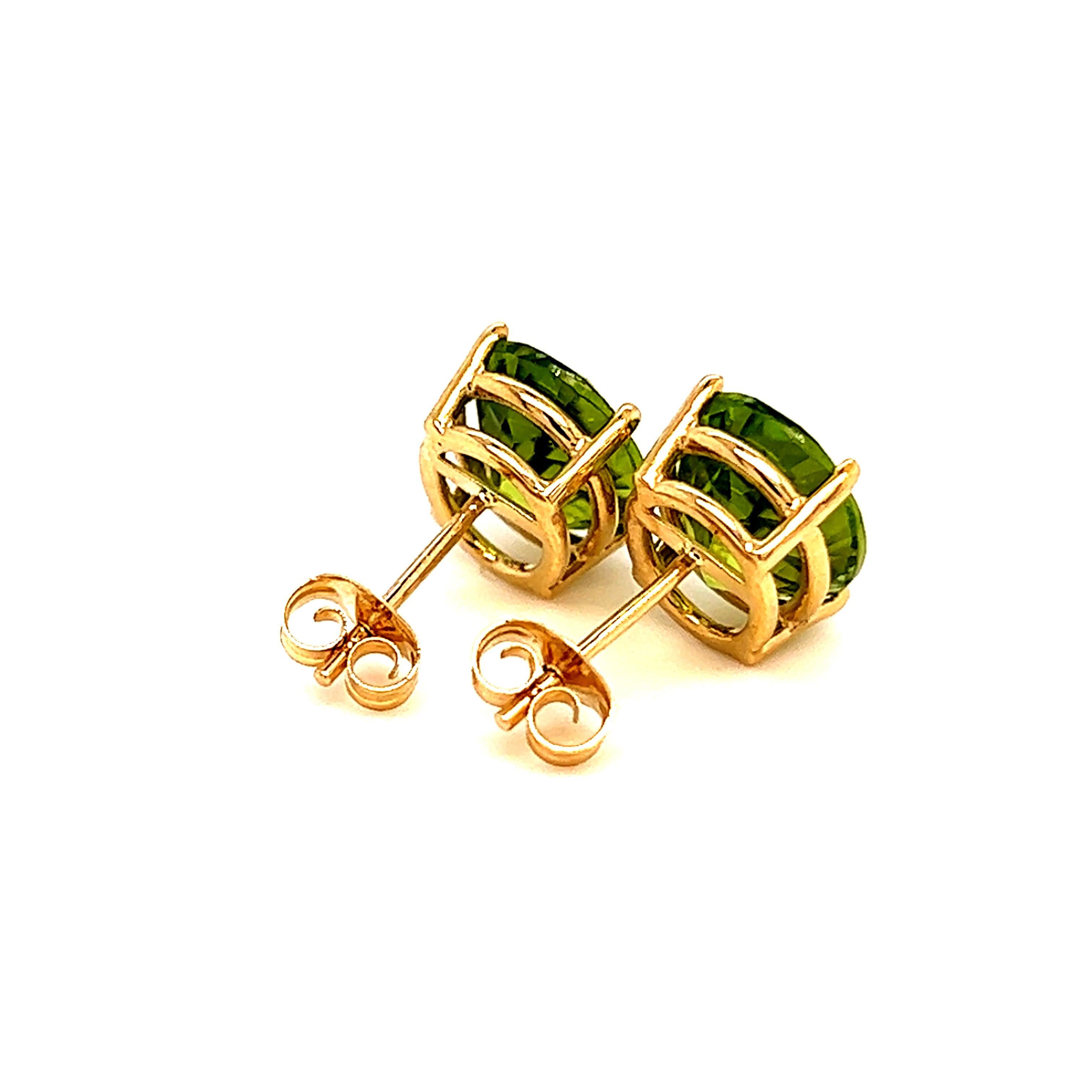 Women's Oval Shape Peridot Stud Earrings 14k Y Gold 5.20 TCW Certified For Sale