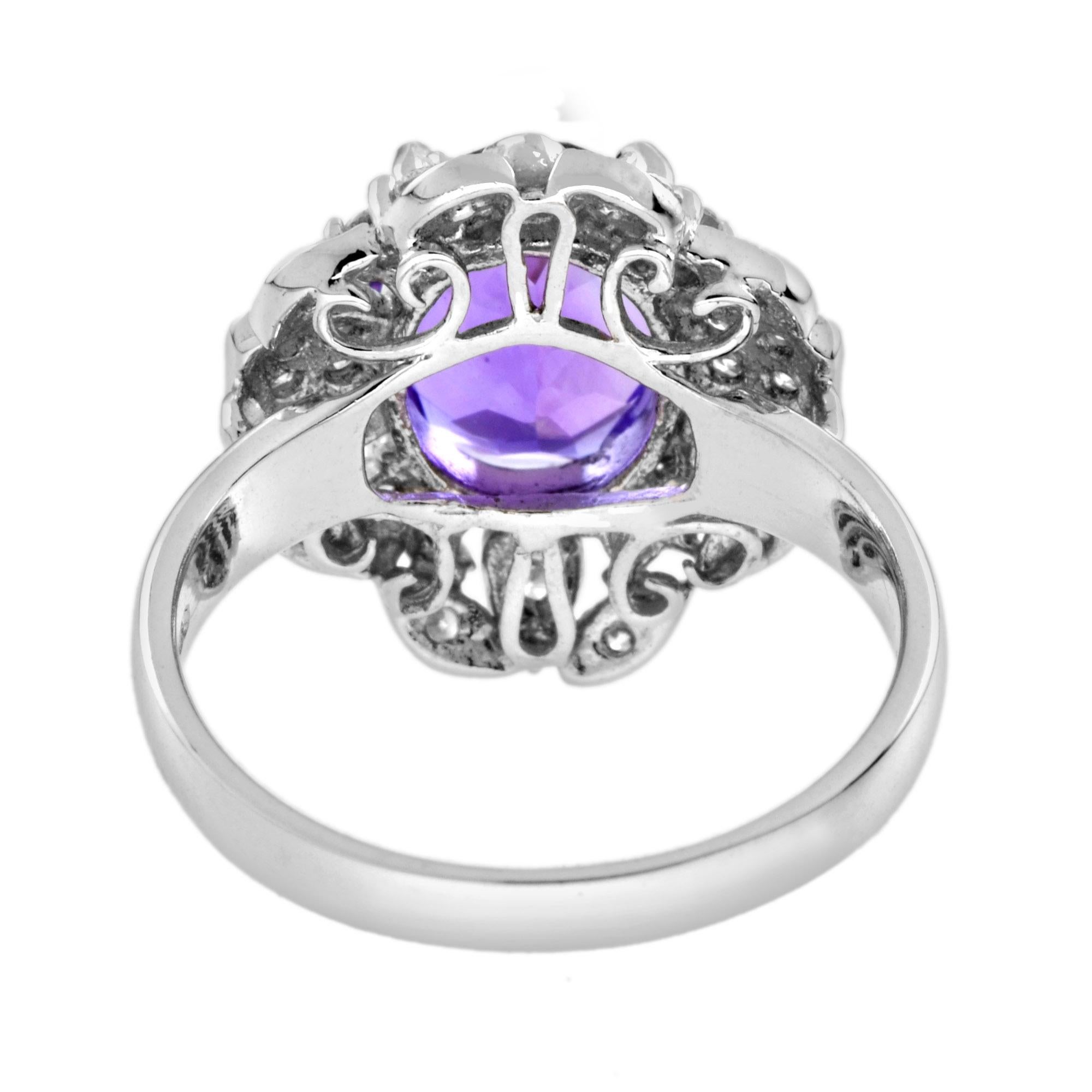 Donna Oval Shape Purple Violet Amethyst & Diamond Halo Set 14K White Gold Vintage Ring in vendita