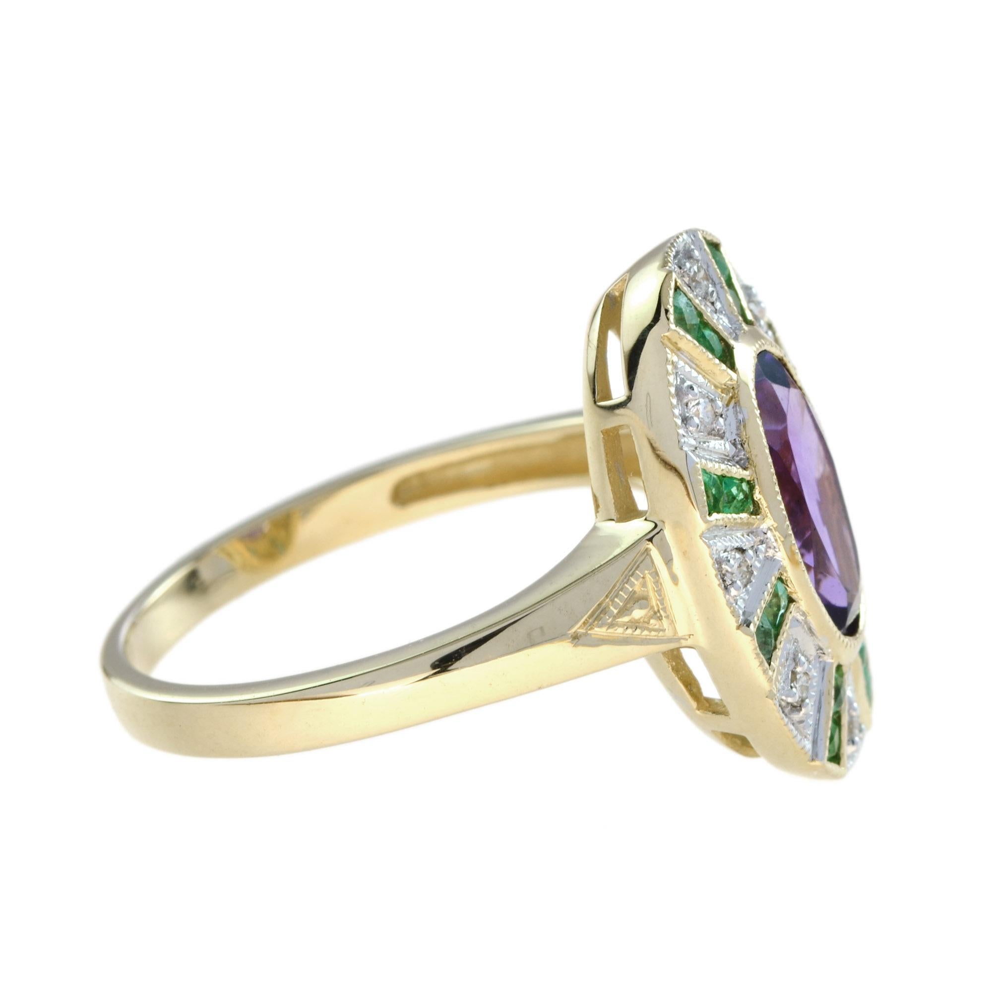 Art Déco Oval Shape Purple Violet Amethyst with Green Emerald & Diamond Cluster Gold Ring in vendita