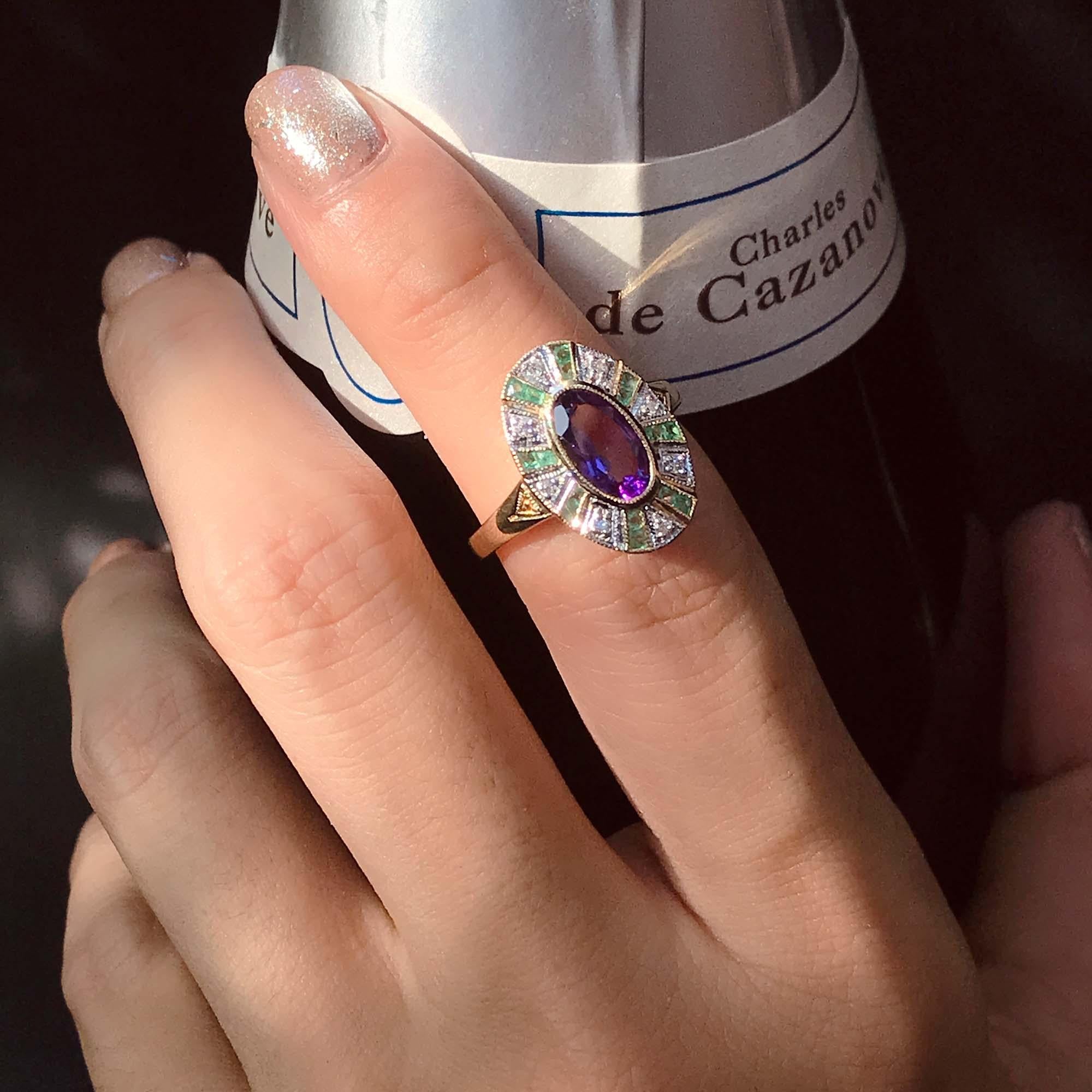 Oval Shape Purple Violet Amethyst with Green Emerald & Diamond Cluster Gold Ring in vendita 1