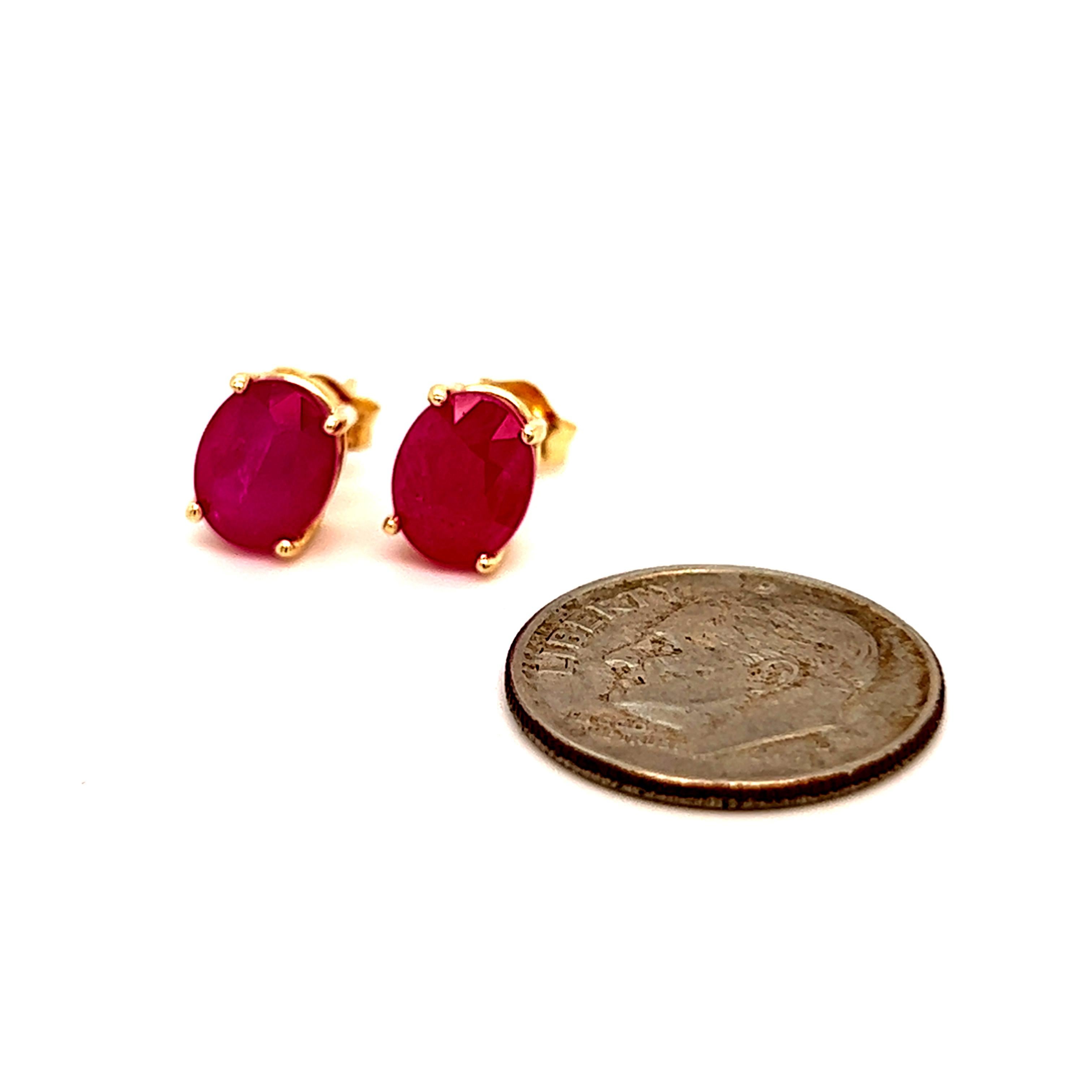 Oval Shape Ruby Stud Earrings 14k Y Gold 4.03 TCW Certified In New Condition For Sale In Brooklyn, NY