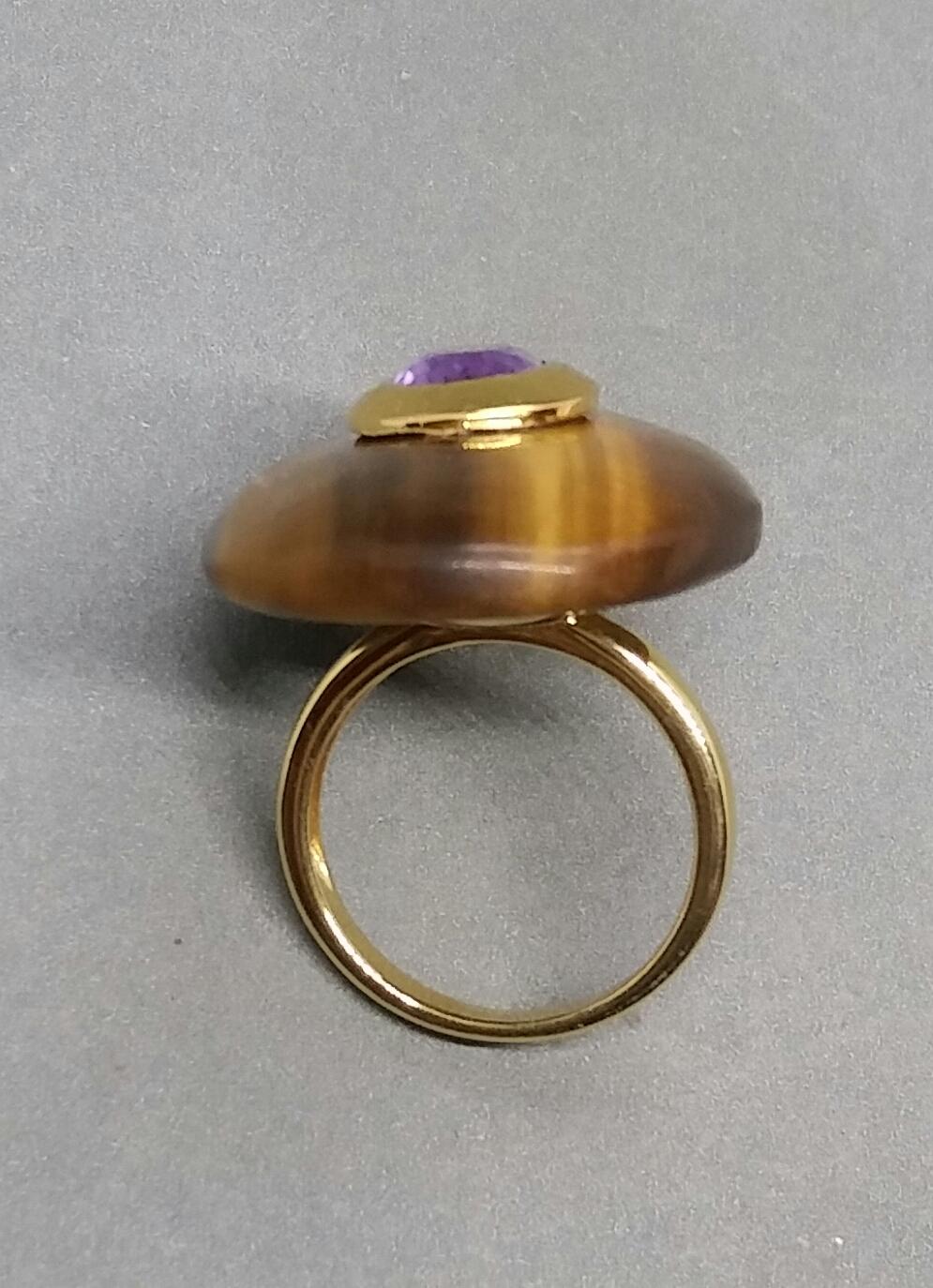 Women's Oval Shape Tiger Eye Faceted Oval Amethyst 14 Kt Gold Cocktail Ring For Sale