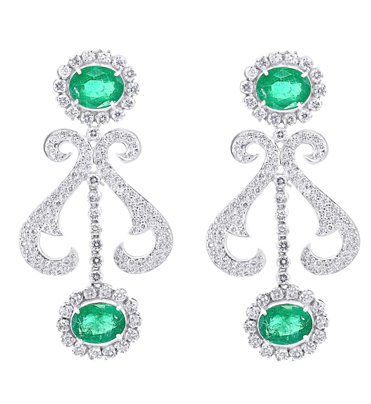 Oval Natural Zambian Emerald & Diamond Fringe Necklace and Earring Bridal Suite For Sale 3