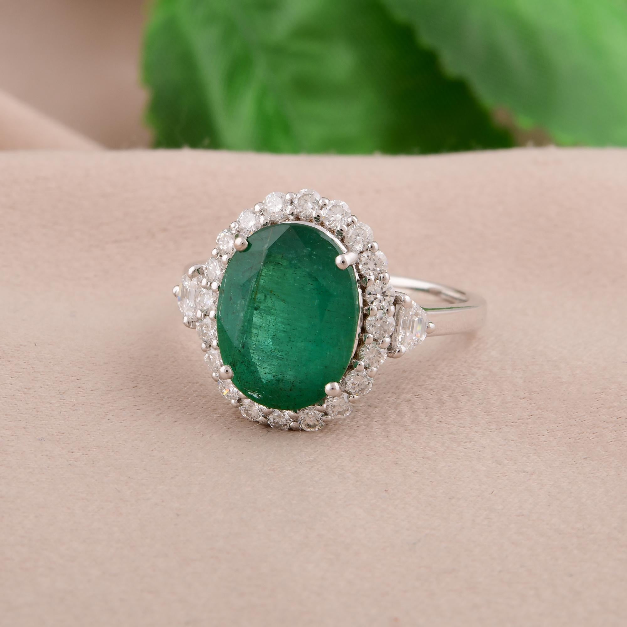 in vendita:  Anello da cocktail con smeraldo dello Zambia di forma ovale e diamante in oro bianco 14 carati 3