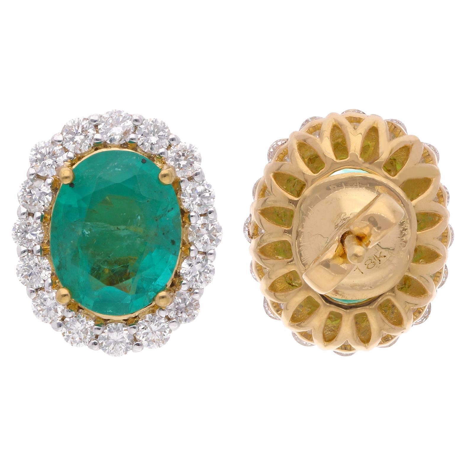 Oval Shape Natural Emerald Gemstone Stud Earrings Diamond 18 Karat Yellow Gold