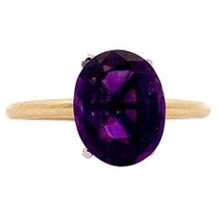 Ovaler geformter Amethyst-Cocktailring in Violett aus 18 Karat Gelbgold