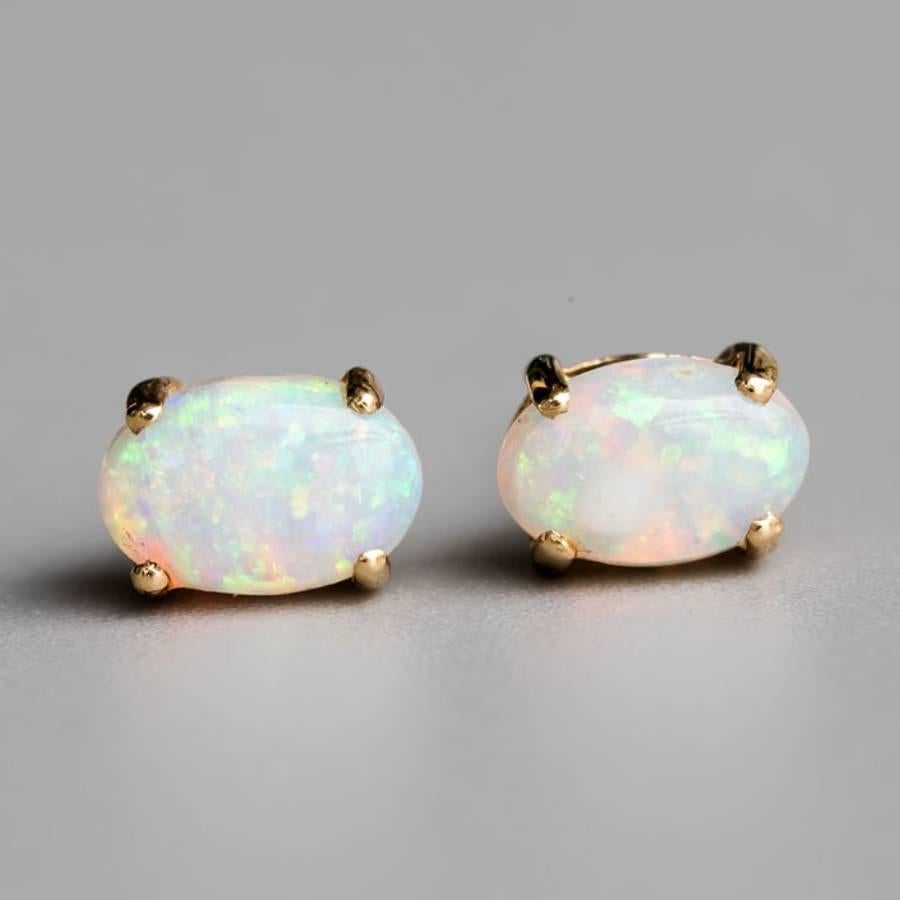 Boucles d'oreilles en or jaune 14K avec opale australienne massive de forme ovale Unisexe en vente