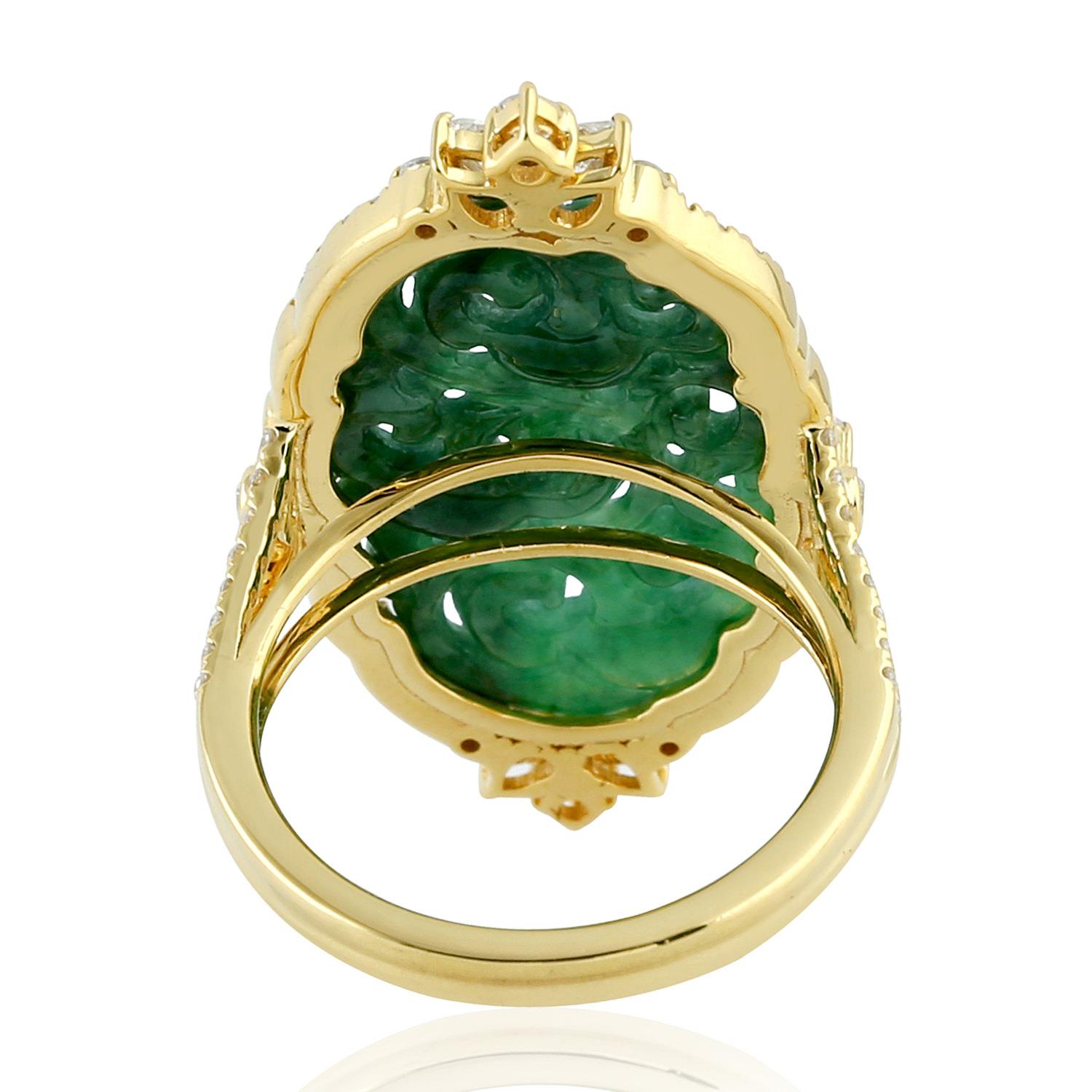 Artisan Oval Shaped Carved Jade Ring With Diamonds Made In 18k Yellow Gold  For Sale