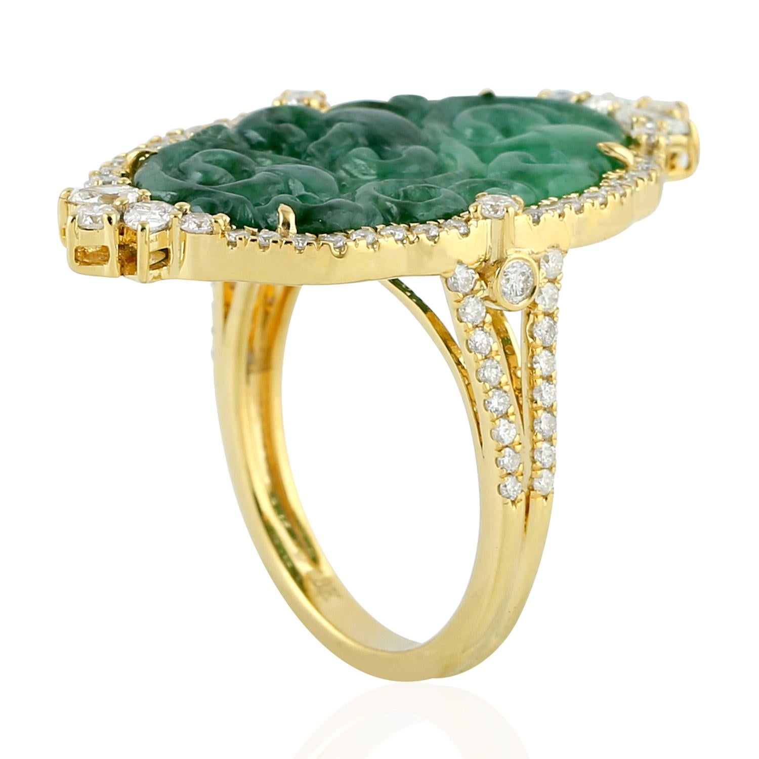 Mixed Cut Oval Shaped Carved Jade Ring With Diamonds Made In 18k Yellow Gold  For Sale