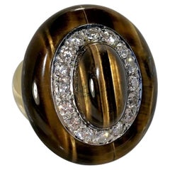 Retro Oval Shaped Classic 1970s Gold Tiger's Eye and Diamond Ring