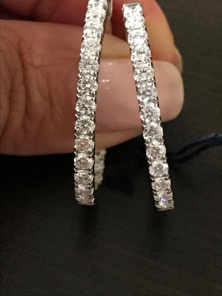 Round Cut Oval Shaped Diamond Hoop Earrings 4.50 Carat For Sale