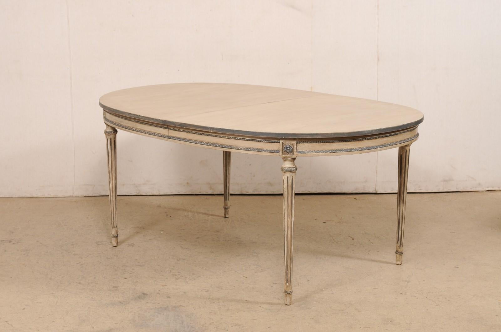 Wood Oval-Shaped Dining Table on Fluted & Tapering Legs, Custom Painted Finish For Sale