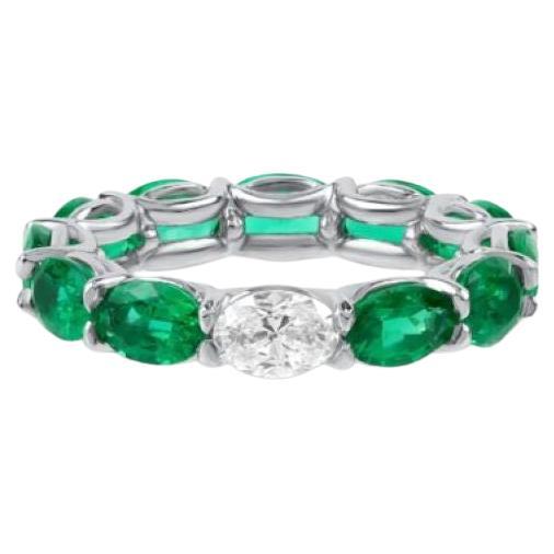 Oval Shaped Emerald and Diamond Horizontally East West Eternity Band Ring For Sale