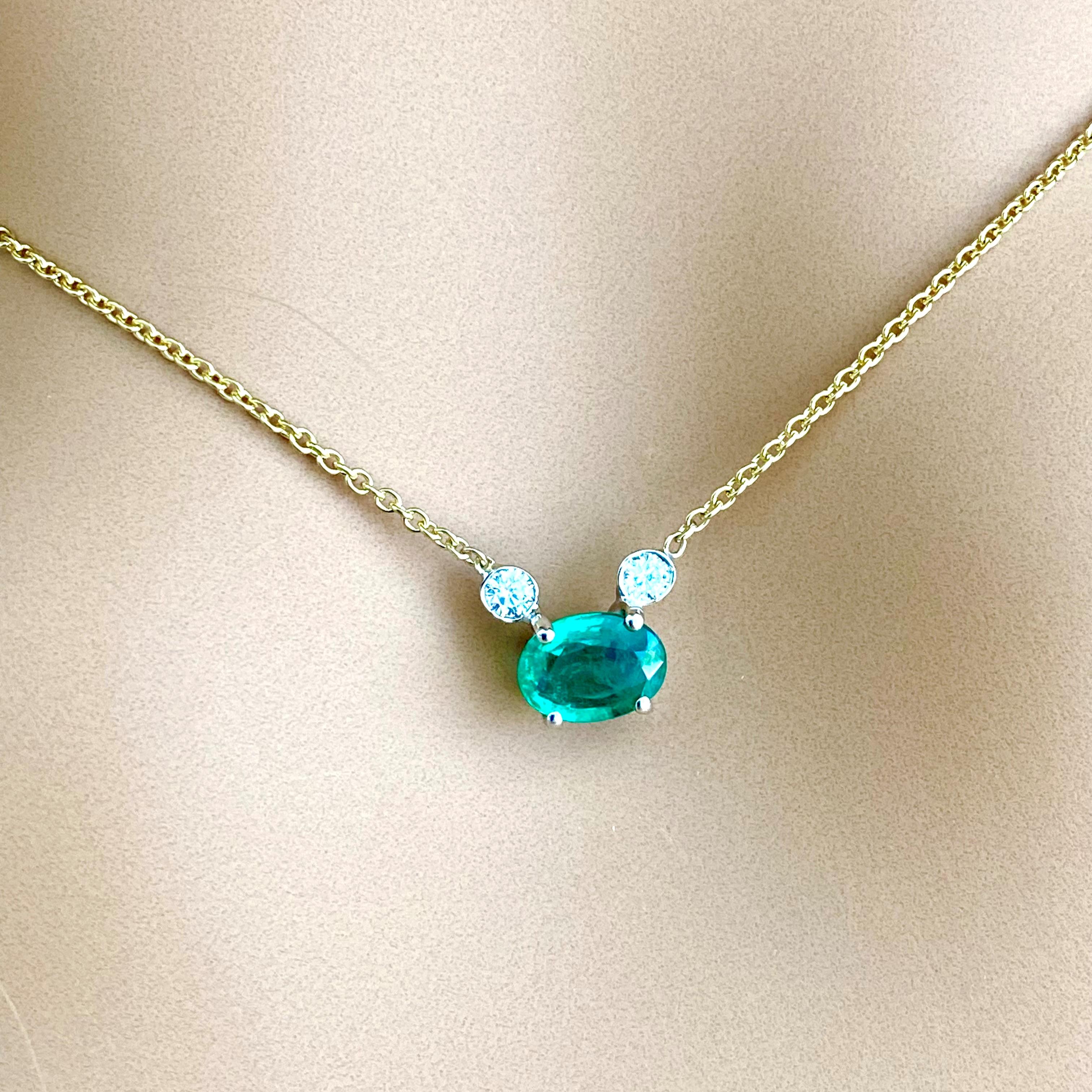 Women's or Men's Oval Shaped Emerald and Round Diamond Gold Drop Pendant Necklace