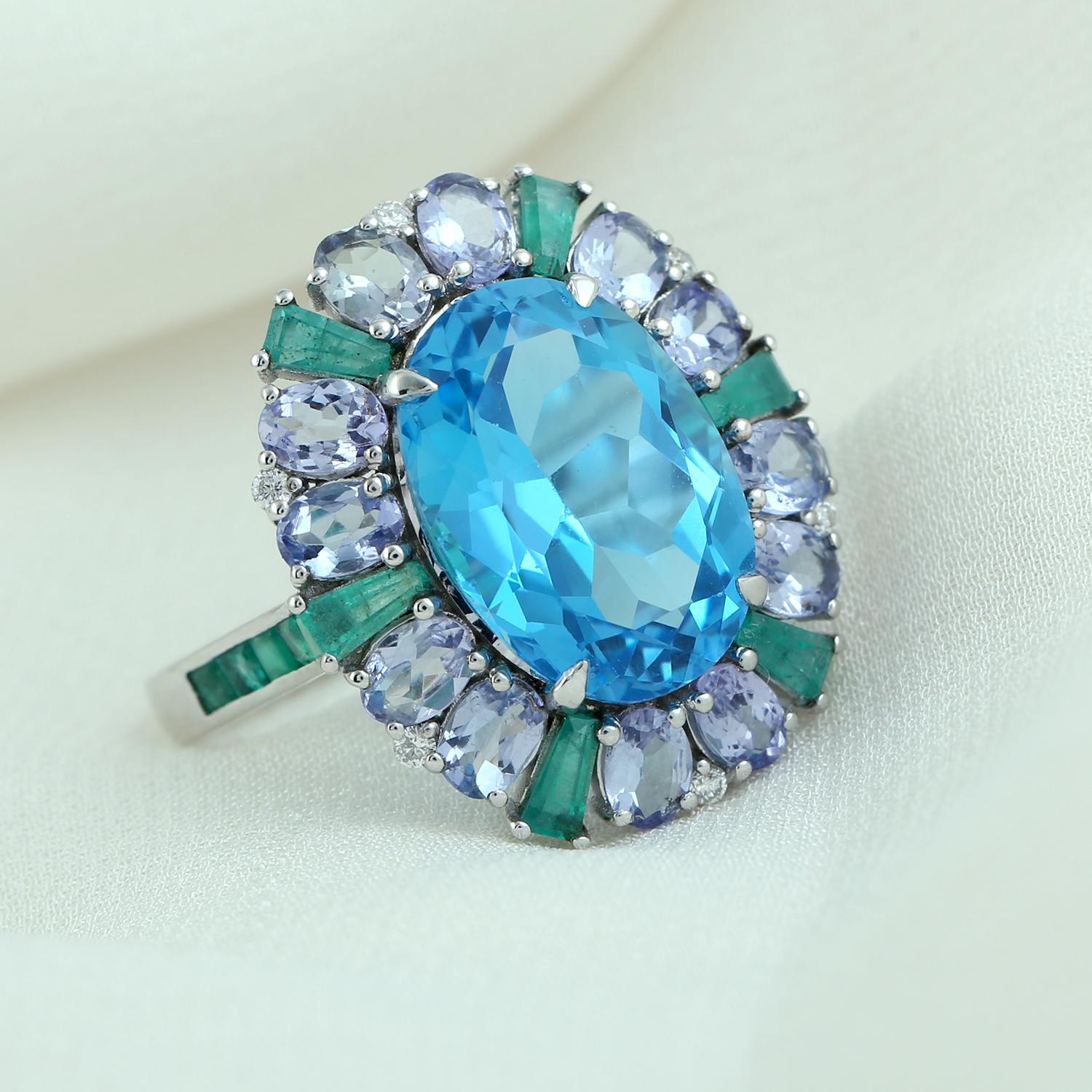 18KT:5.212g,D:0.06ct, Emer:0.96ct,Tanz:2.04ct,Topa:7.53ct US-7