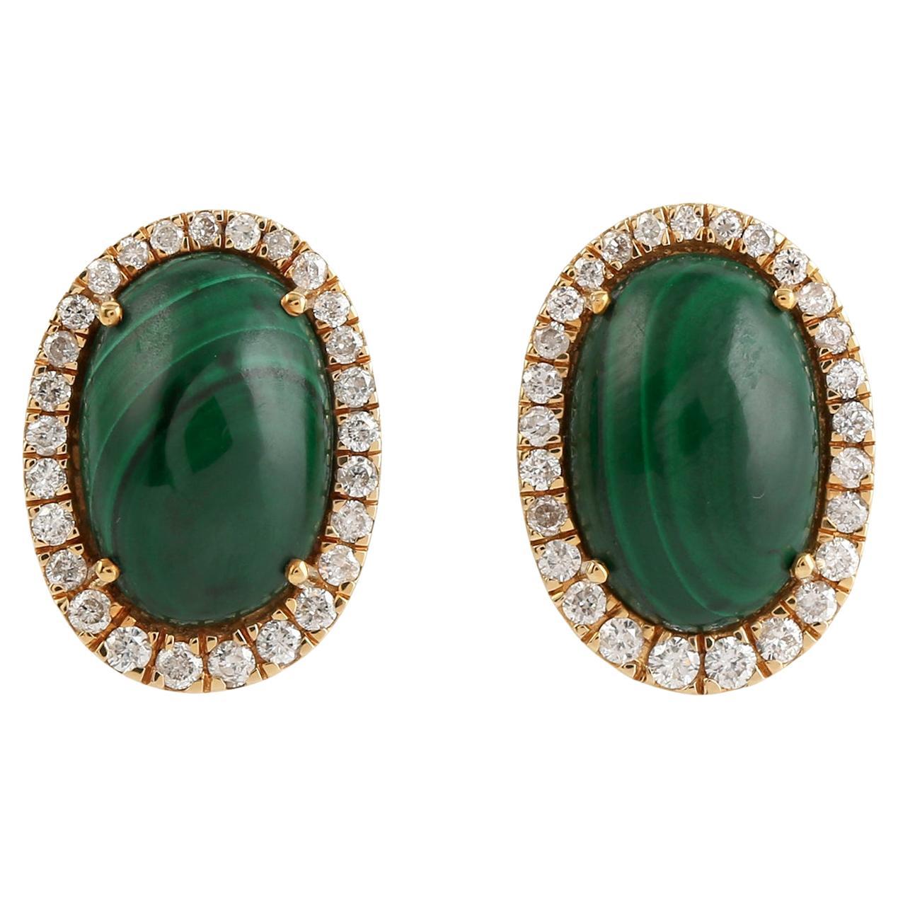 Boucles d'oreilles minimales en malachite de forme ovale rehaussées de diamants en or jaune 18 carats en vente