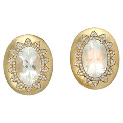 Boucle d'oreilles en or jaune 14k avec pierres de lune ovales et diamants