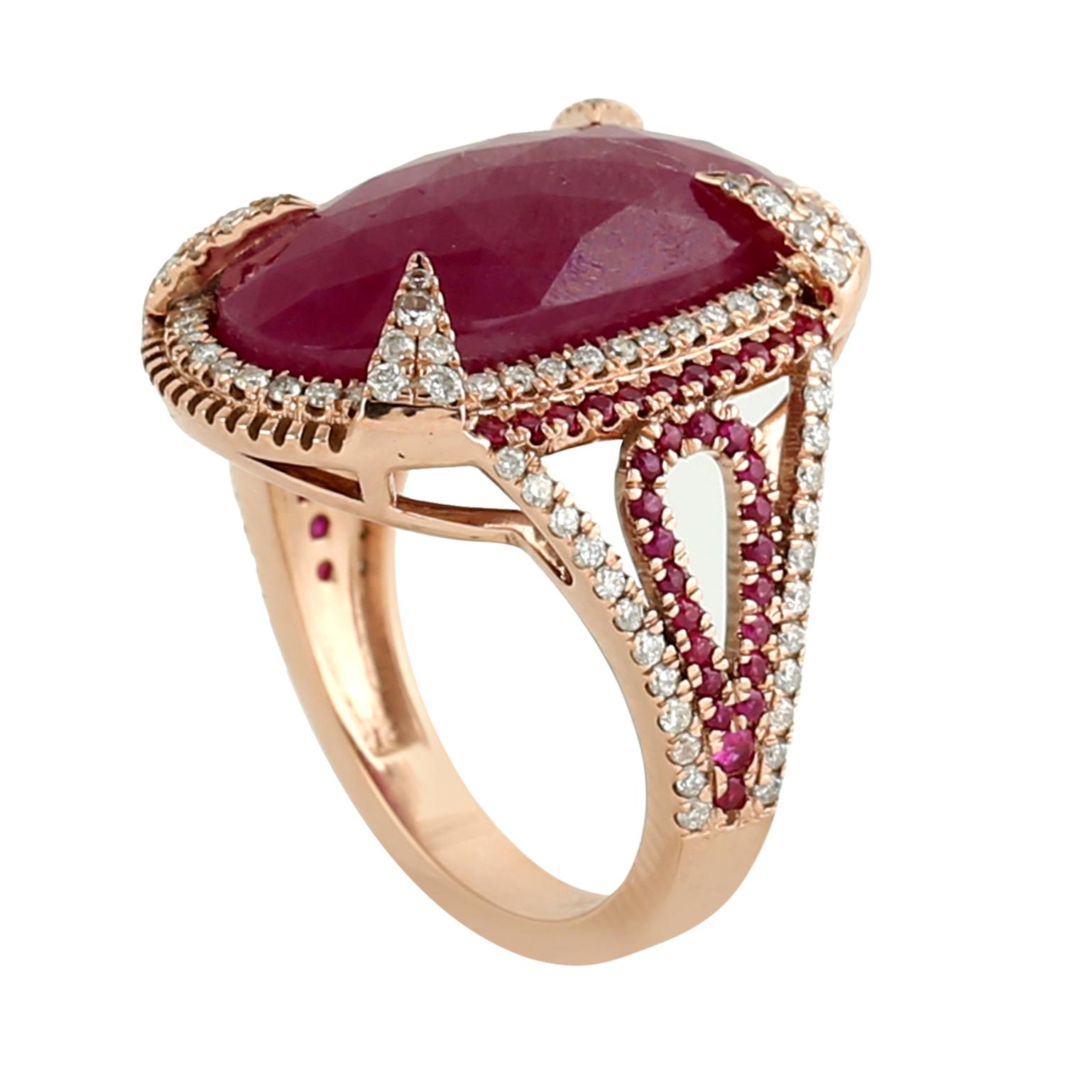 Oval Shaped Natural Ruby Cocktail Ring With Diamonds In New Condition For Sale In New York, NY