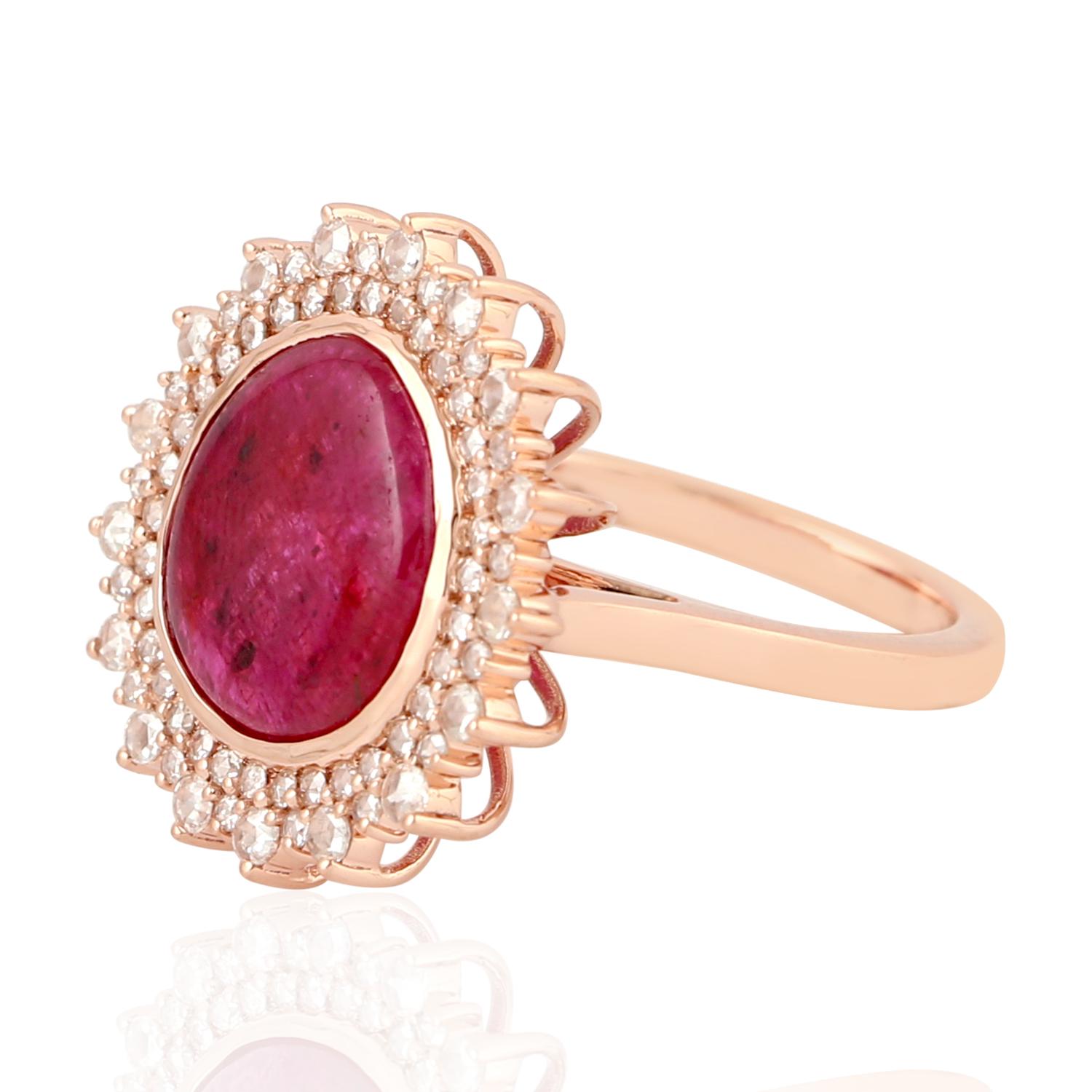 Art Deco Oval Shaped Natural Ruby Cocktail Ring With Diamonds made In 18k Rose Gold For Sale