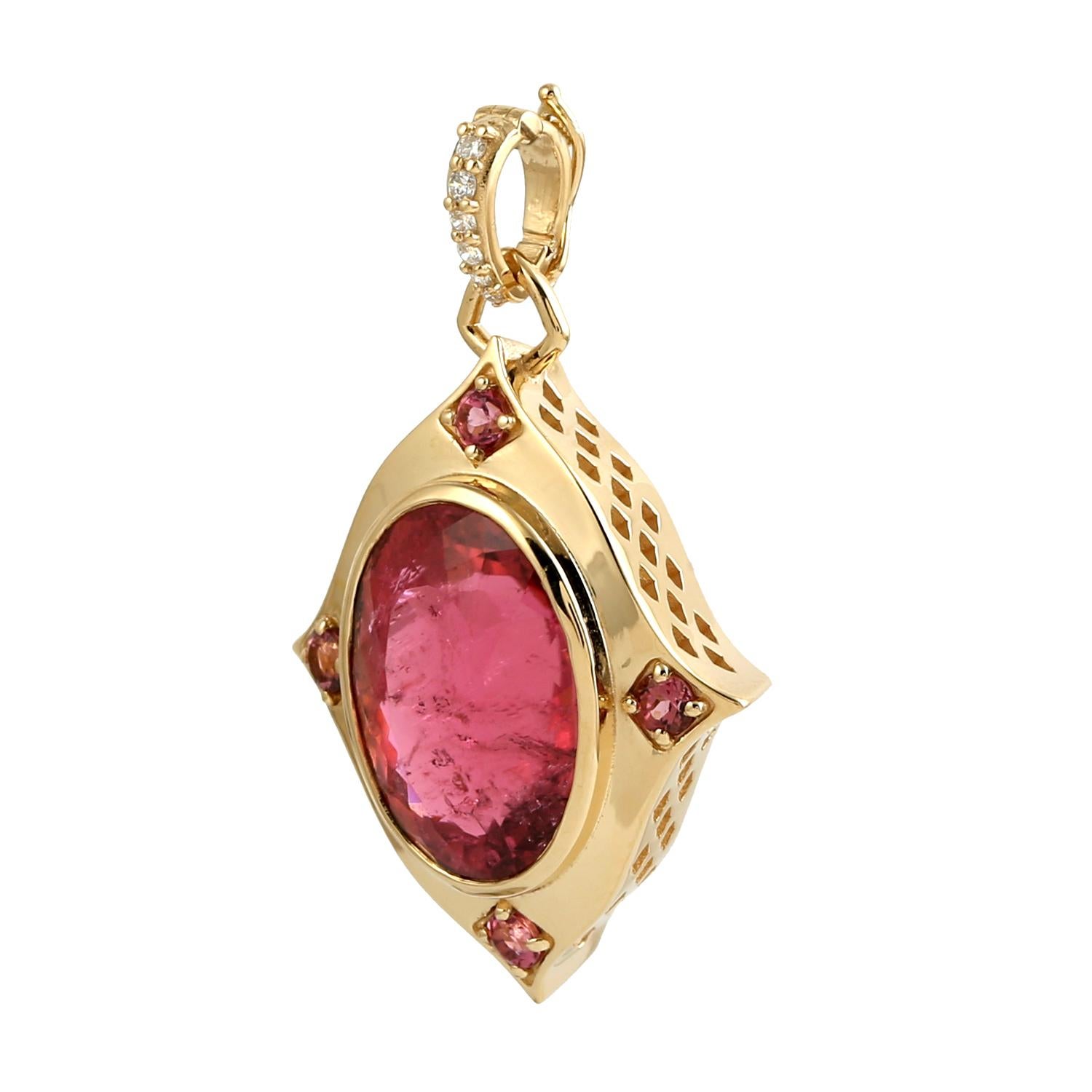 Art Deco Oval Shaped Pink Tourmaline Minimal Pendant With Diamonds Made In 18k Gold For Sale