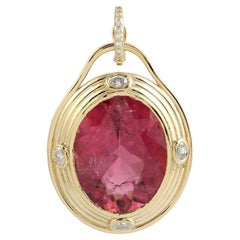 Oval Shaped Pink Tourmaline Minimal Pendant With Diamonds Made In 18k Gold