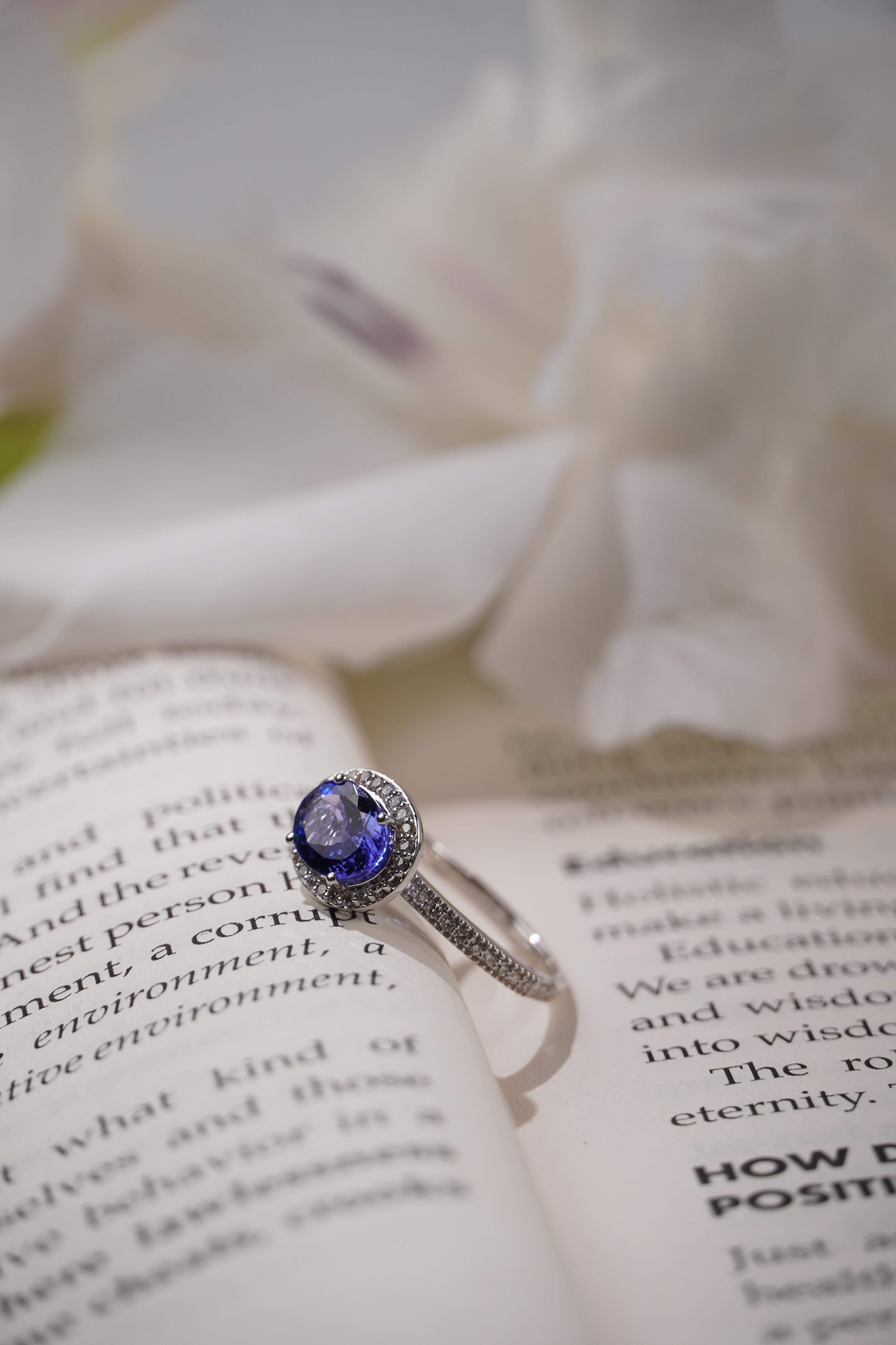 For Sale:  Oval Shaped Tanzanite and Diamond Ring in 18K White Gold 3