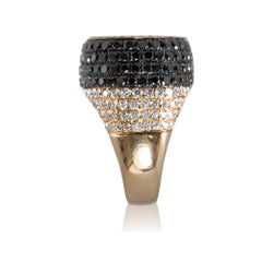 Oval Shaped White and Black Diamond Ring Fashion Statement Cocktail Women's