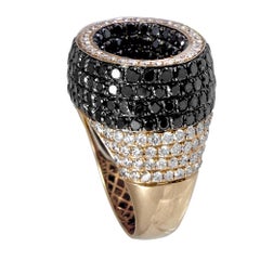 Oval Shaped White and Black Diamond Ring Fashion Statement Cocktail Women
s