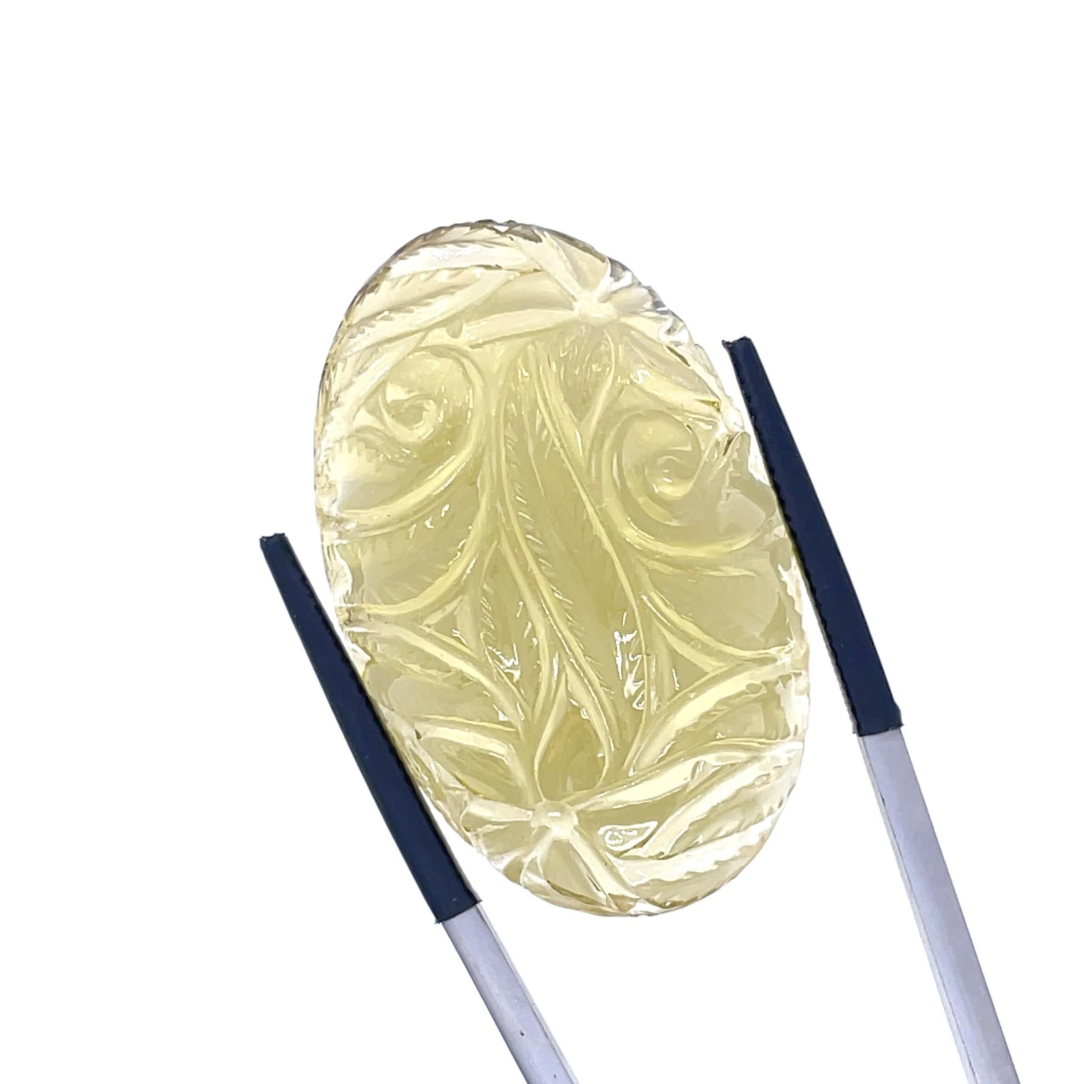 Intaglio di ametista gialla a forma ovale Cts 94,68 in vendita 1