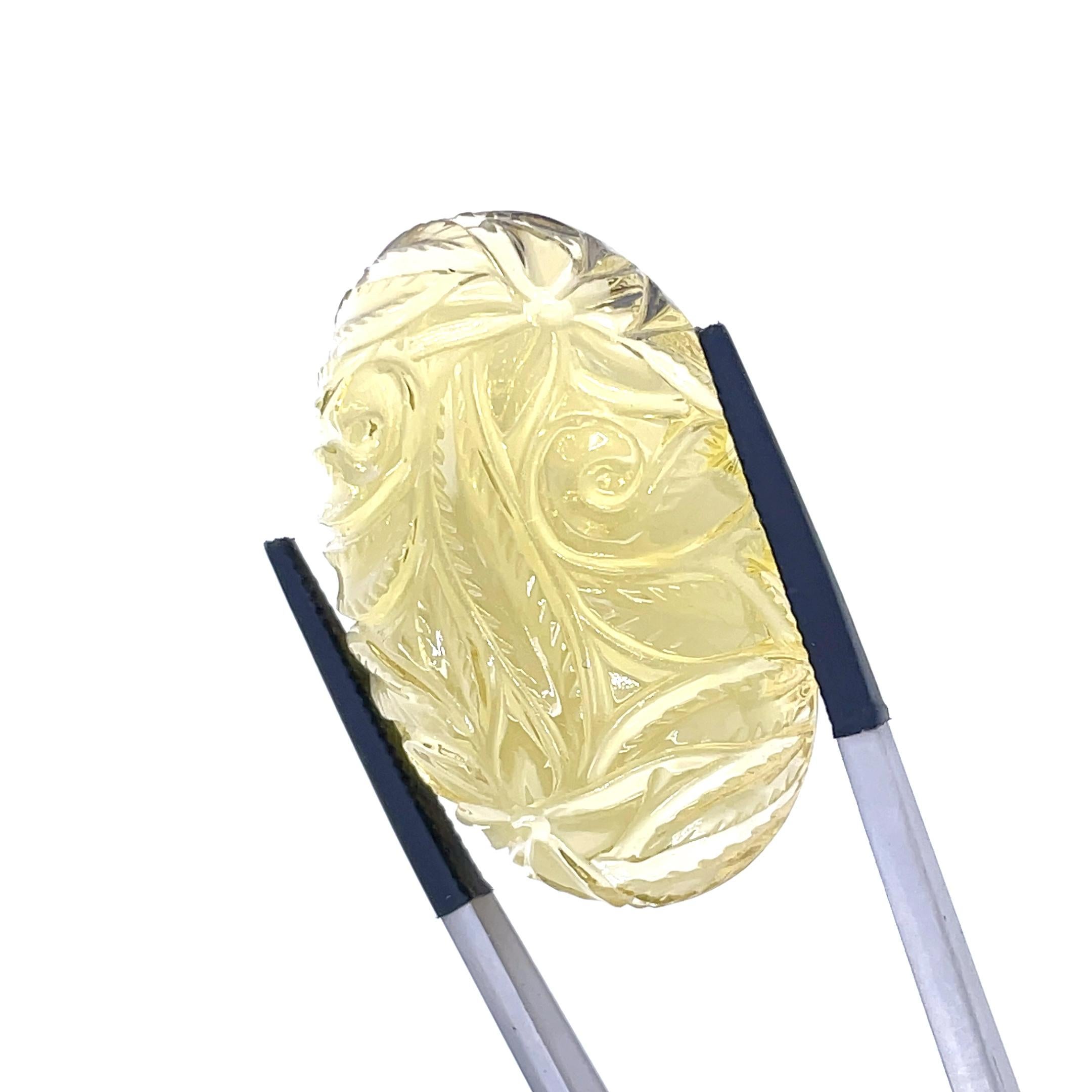 Intaglio di ametista gialla a forma ovale Cts 94,68 in vendita 2
