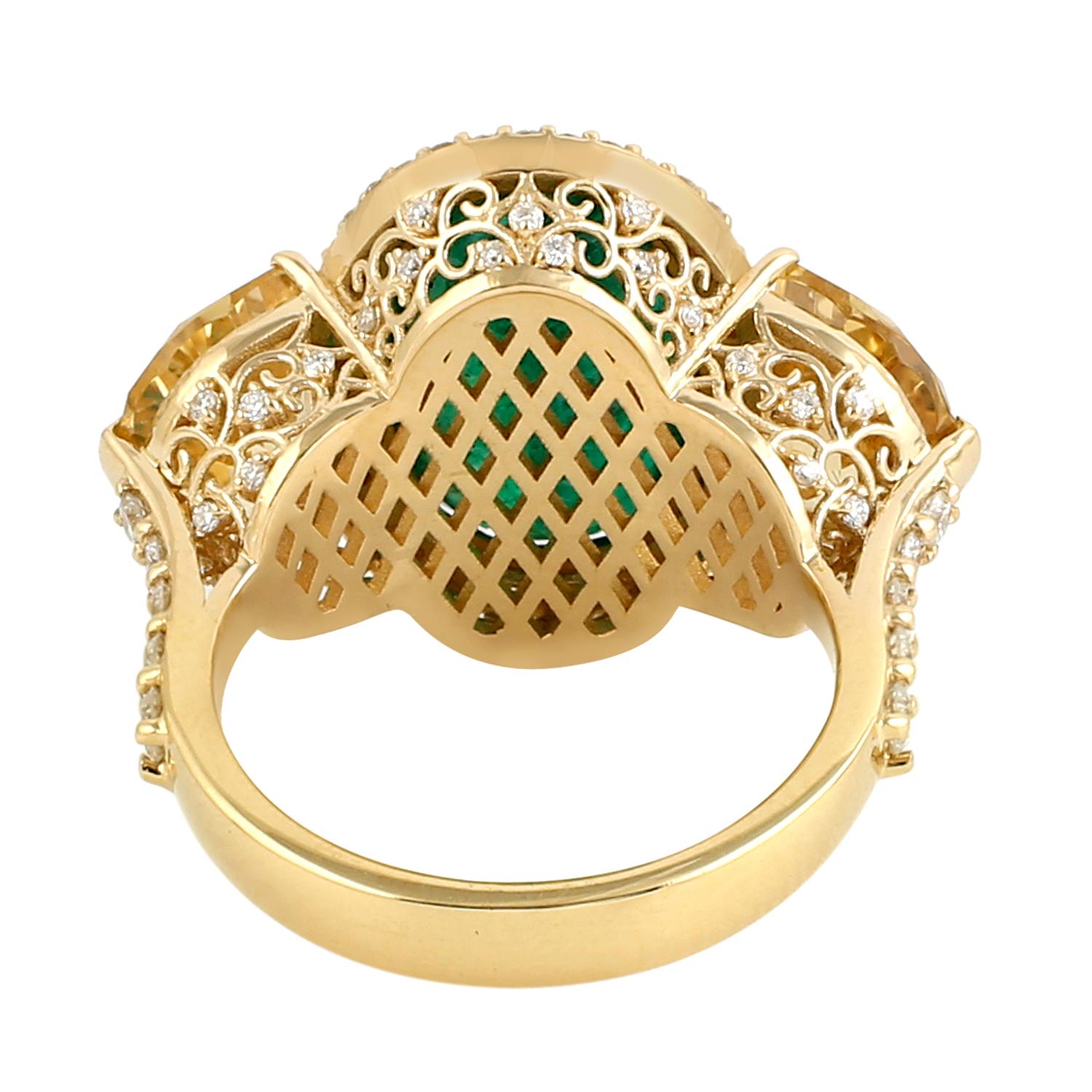 Women's Oval Shaped Zambian Emerald Cocktail Ring With Citrine For Sale