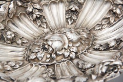 Oval silver fruit bowl centerpiece