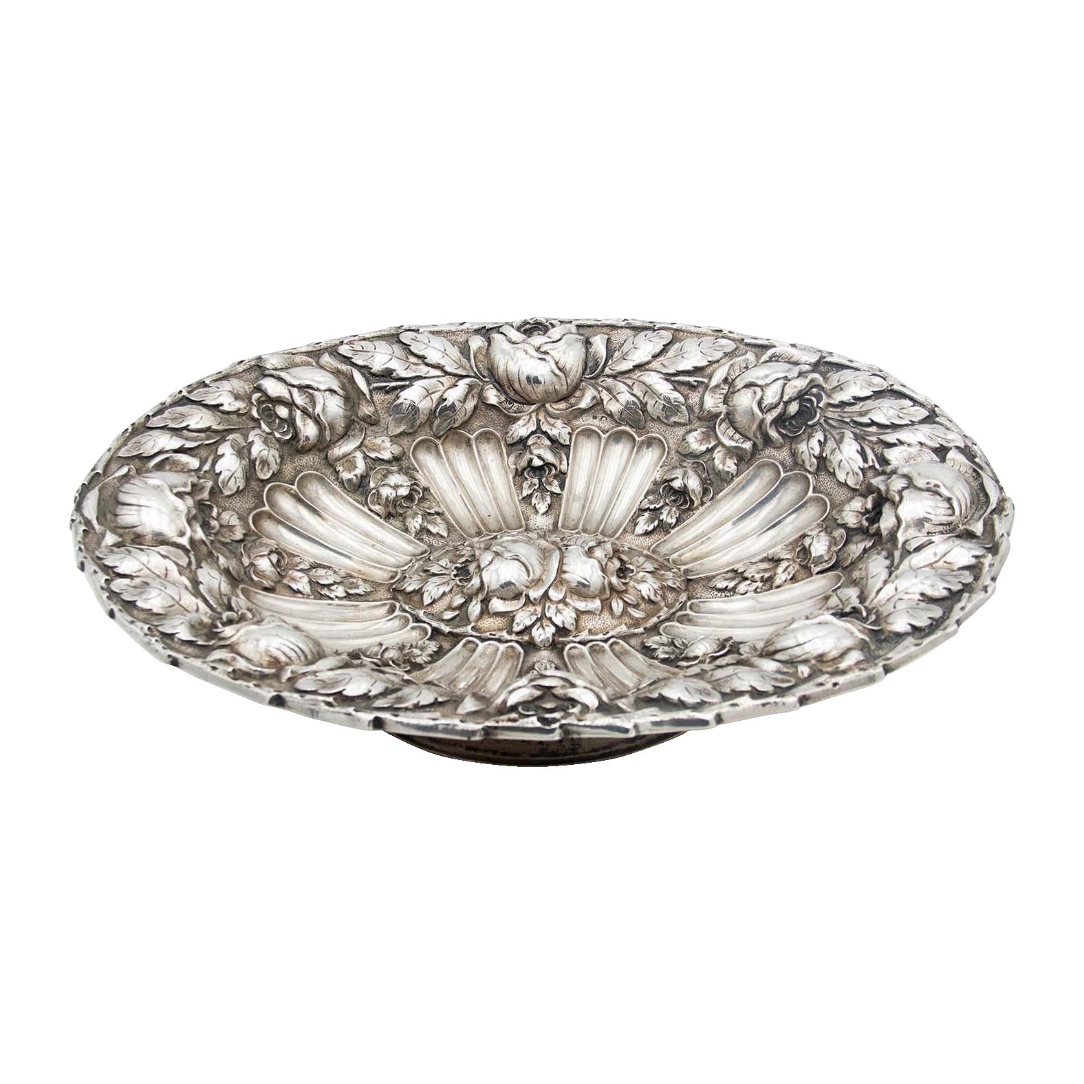 Oval silver fruit bowl centerpiece