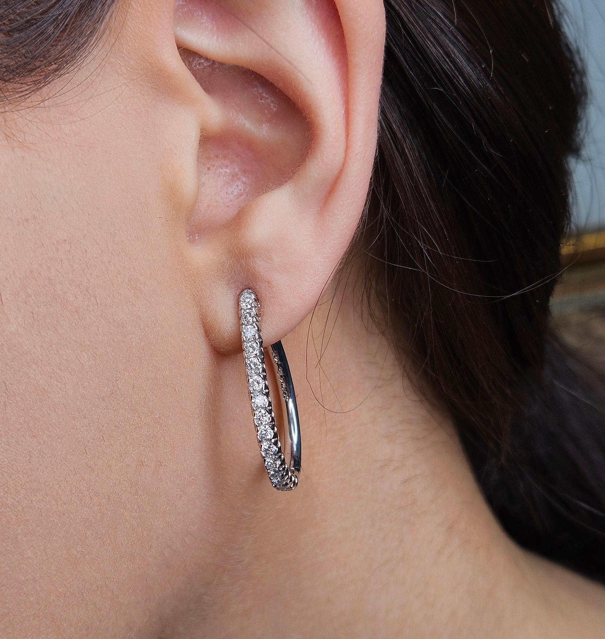 Oval Sonia B Bitton 0.90ctw Round Diamonds 14k White Gold Estate Hoop Earrings For Sale 3