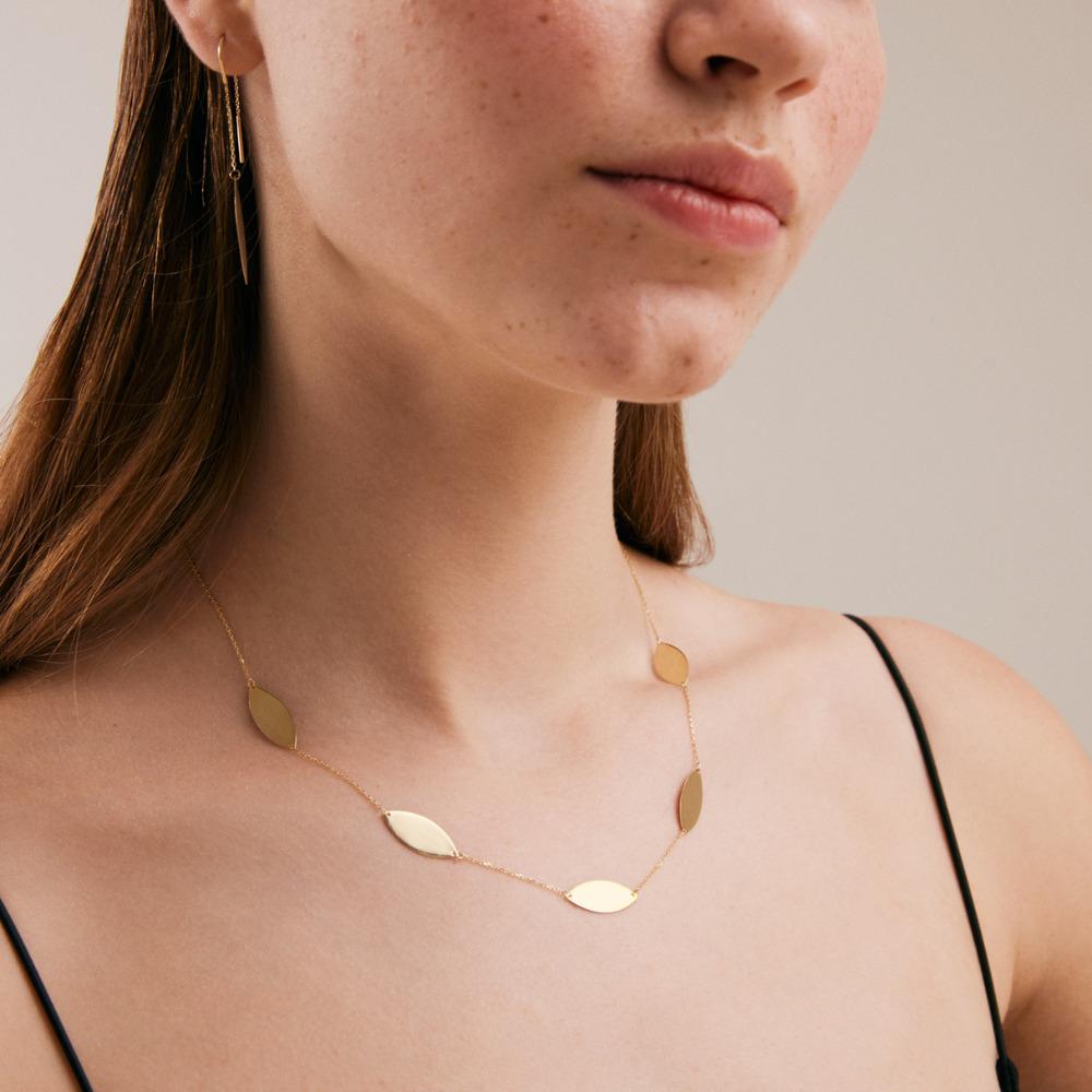 De las mujeres Collar Oval Station Lariat 20