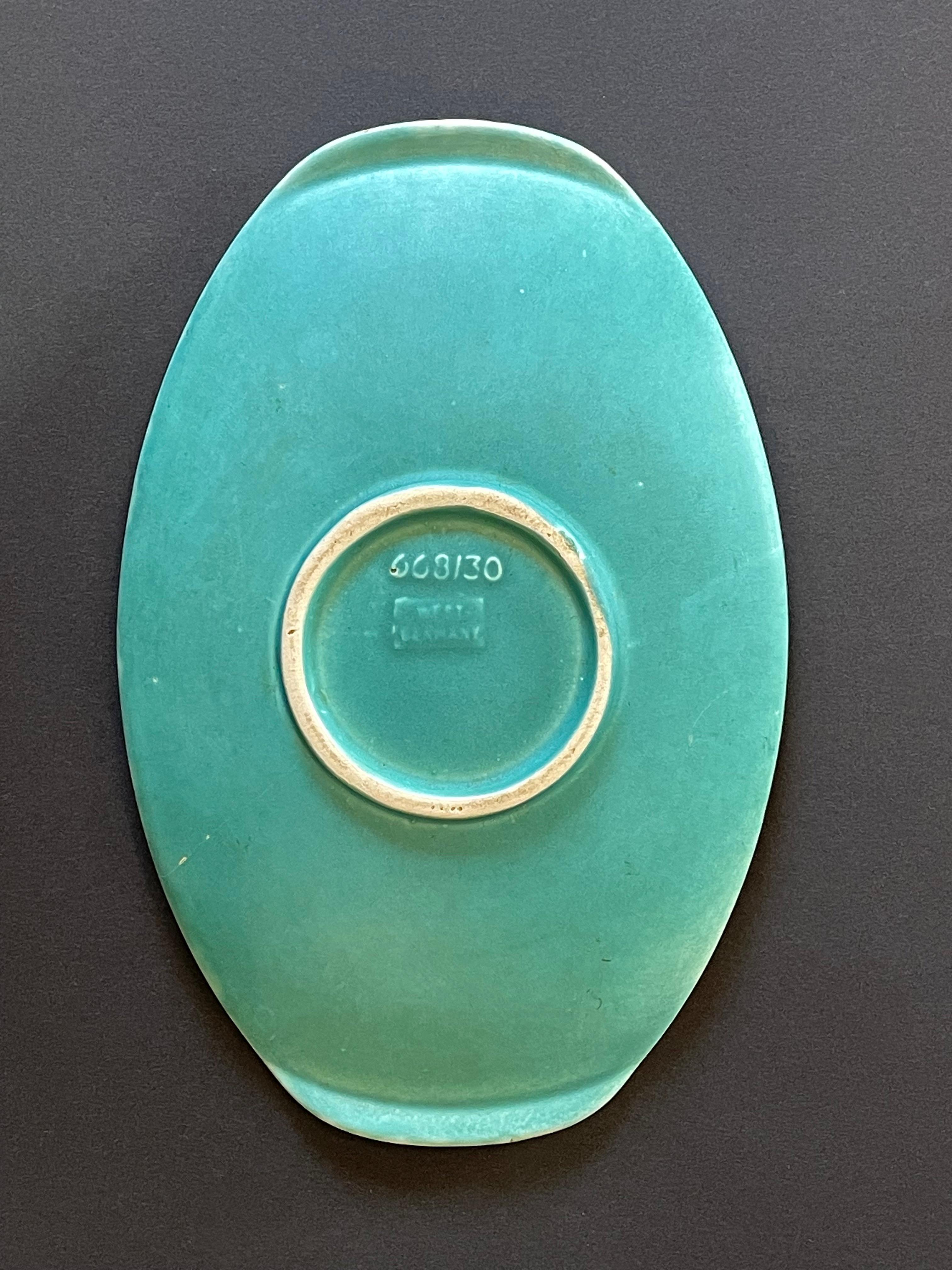 Fatto a mano Ciotola ovale in ceramica di Studio A, centrotavola di Jasba, Germania Ovest 1960 ca. in vendita