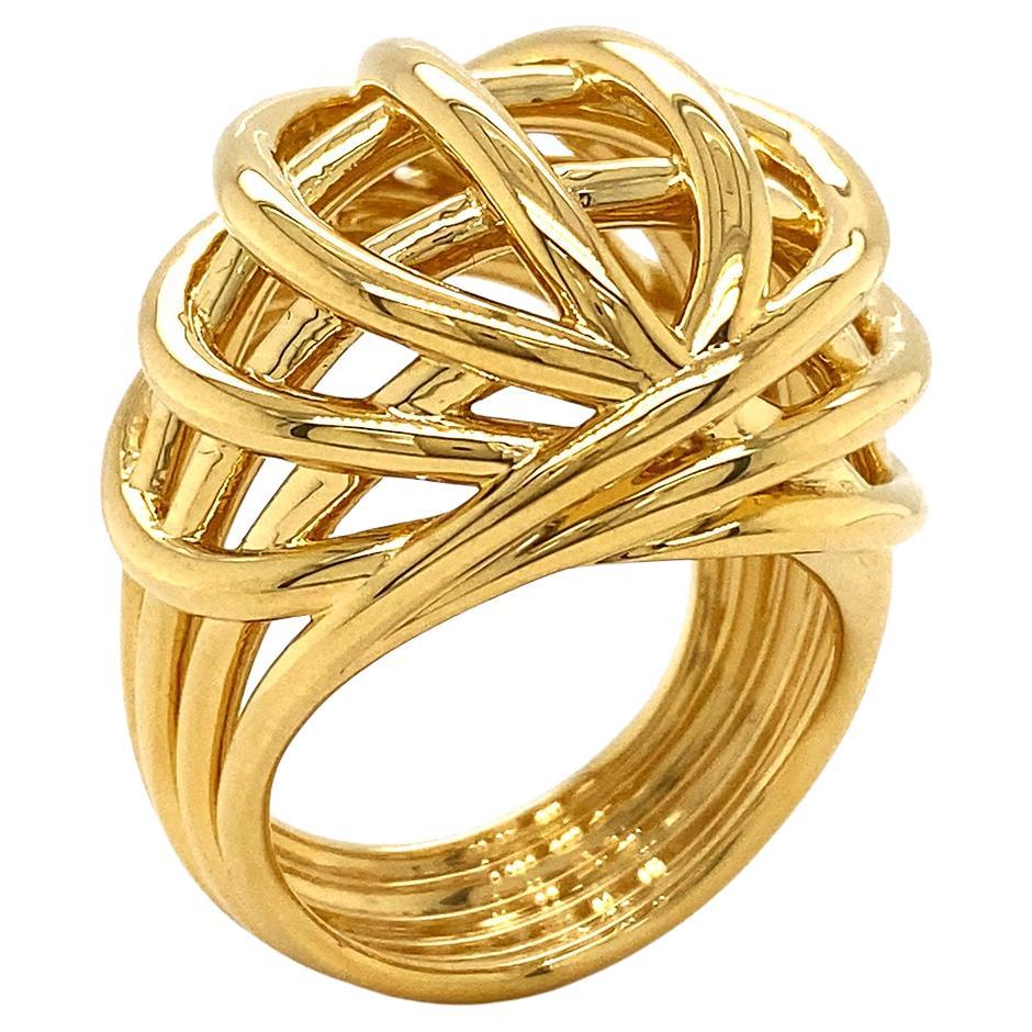 18K Yellow Gold Oval Swing Ring For Sale