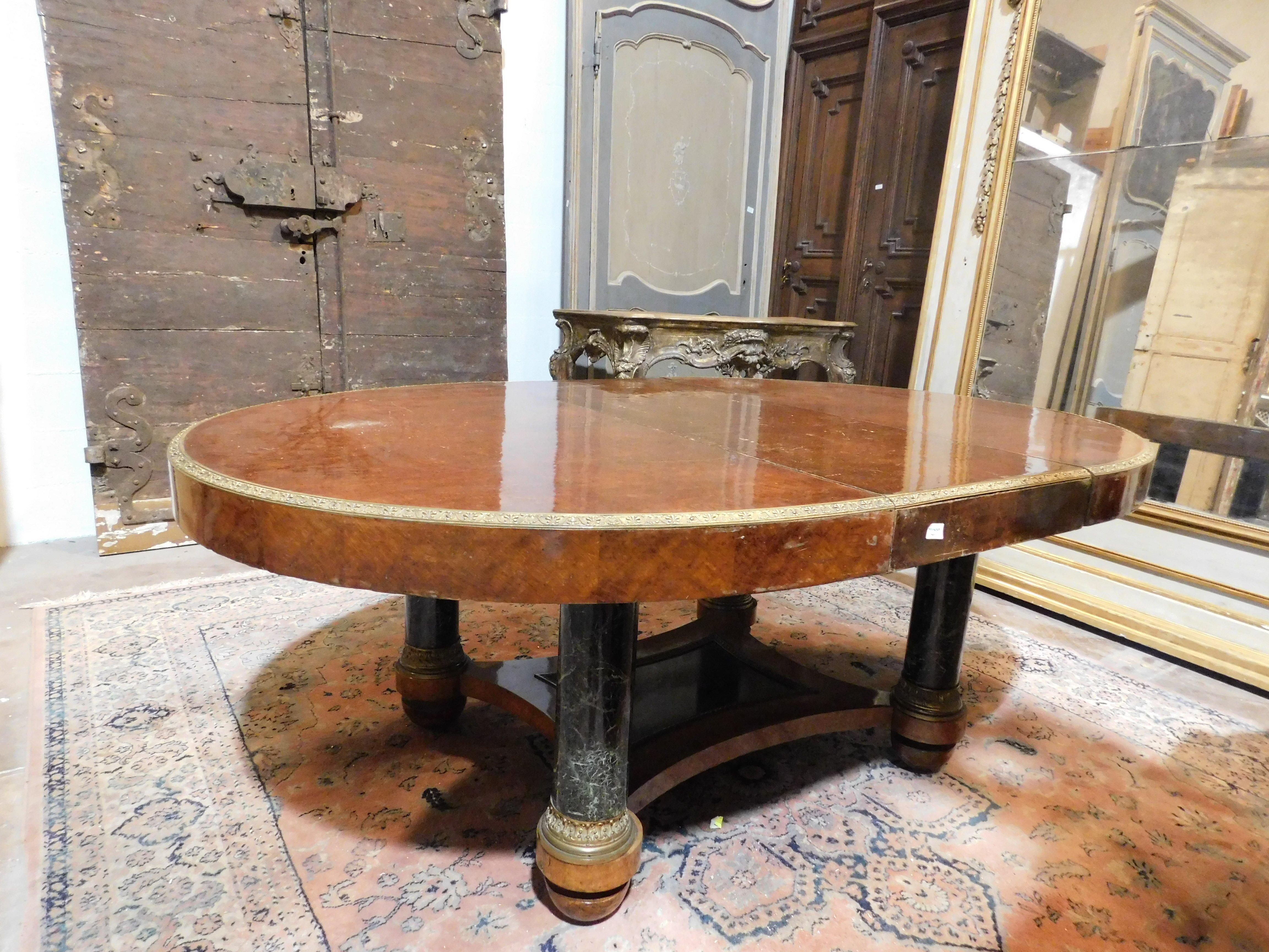 Oval table in inlaid wood, lacquered legs in imitation Verde Alpi marble, Italy For Sale 8